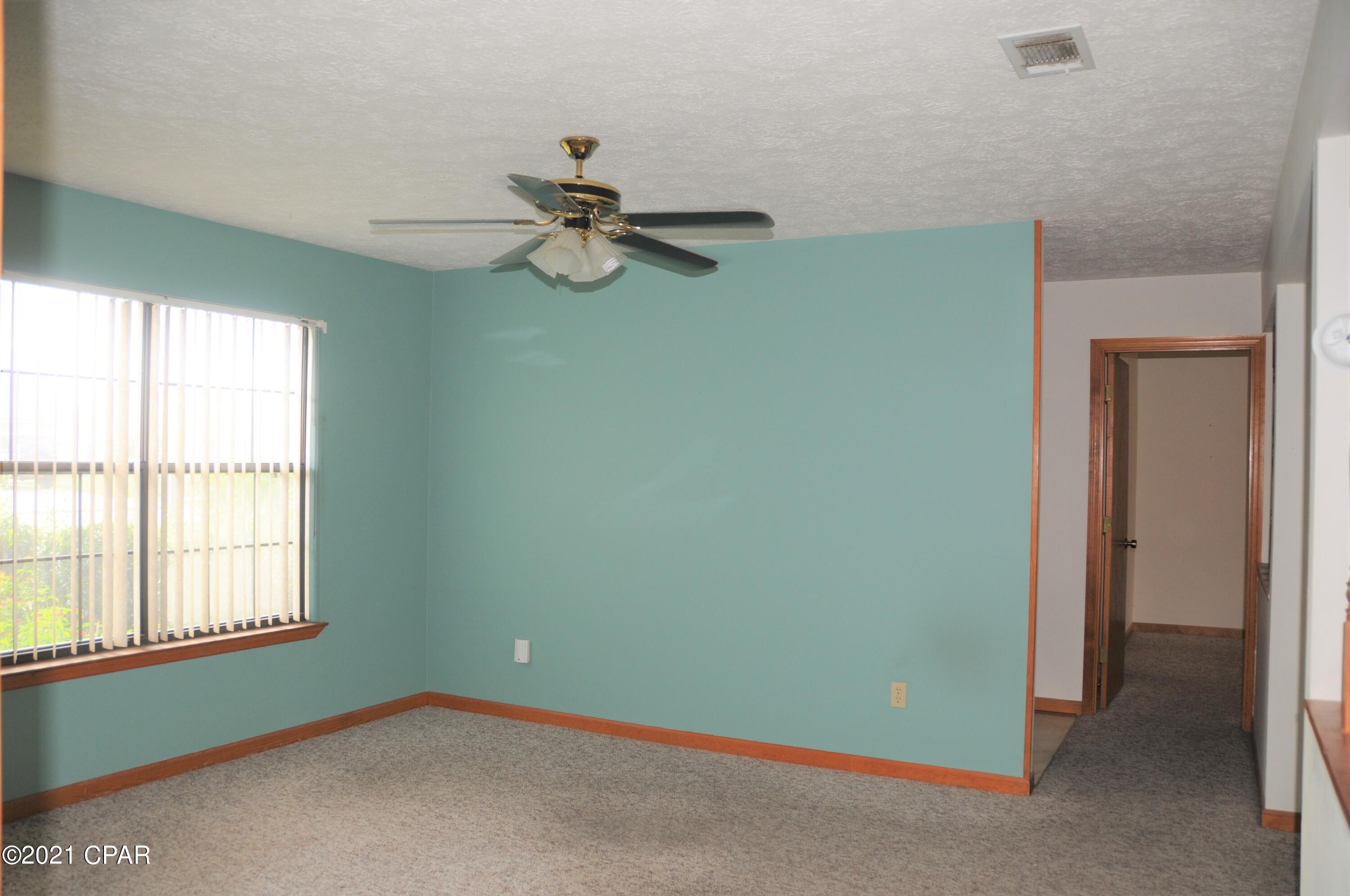 Shadow Bay Unt 3 & 4 - Residential