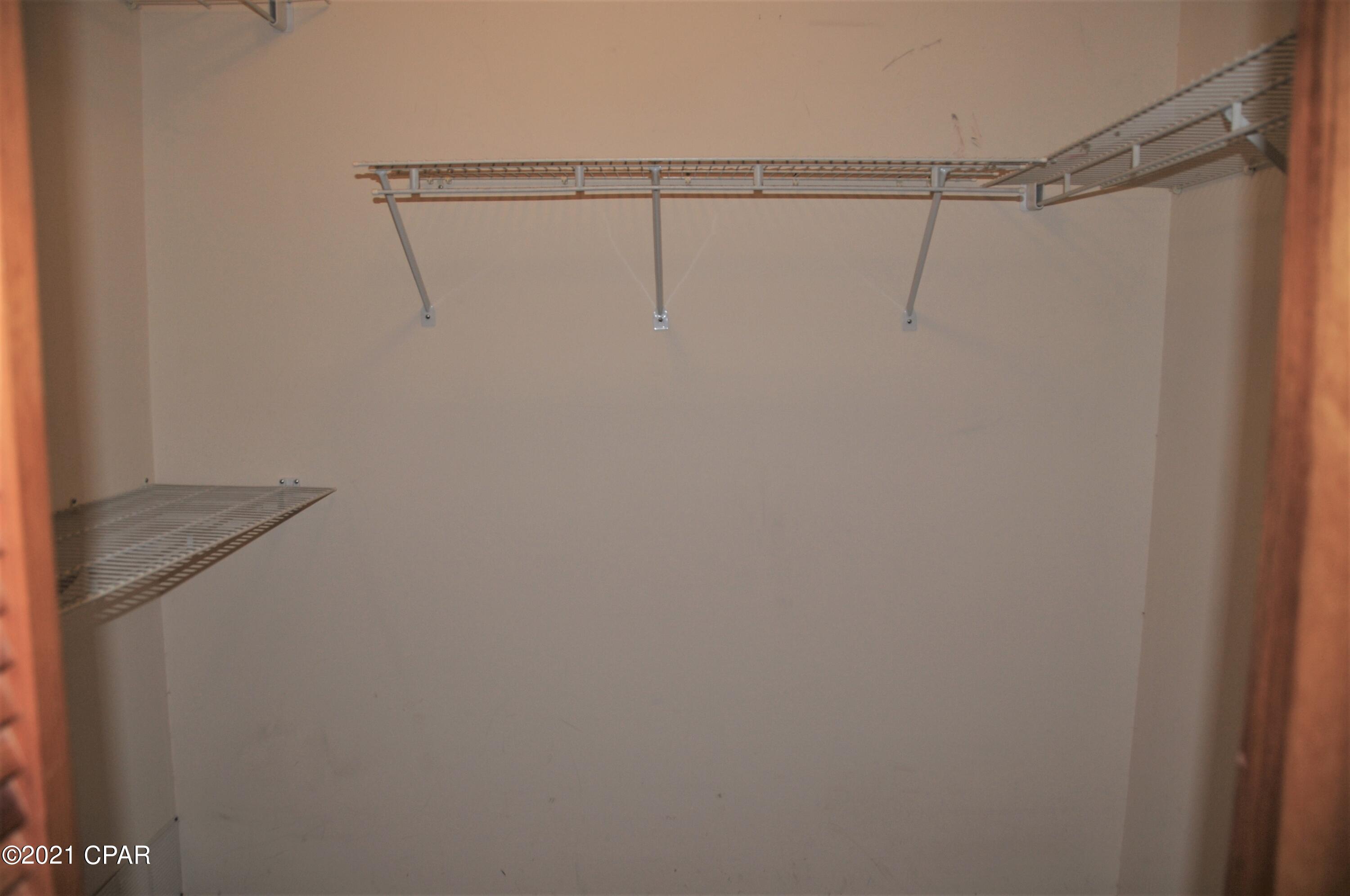 Shadow Bay Unt 3 & 4 - Residential