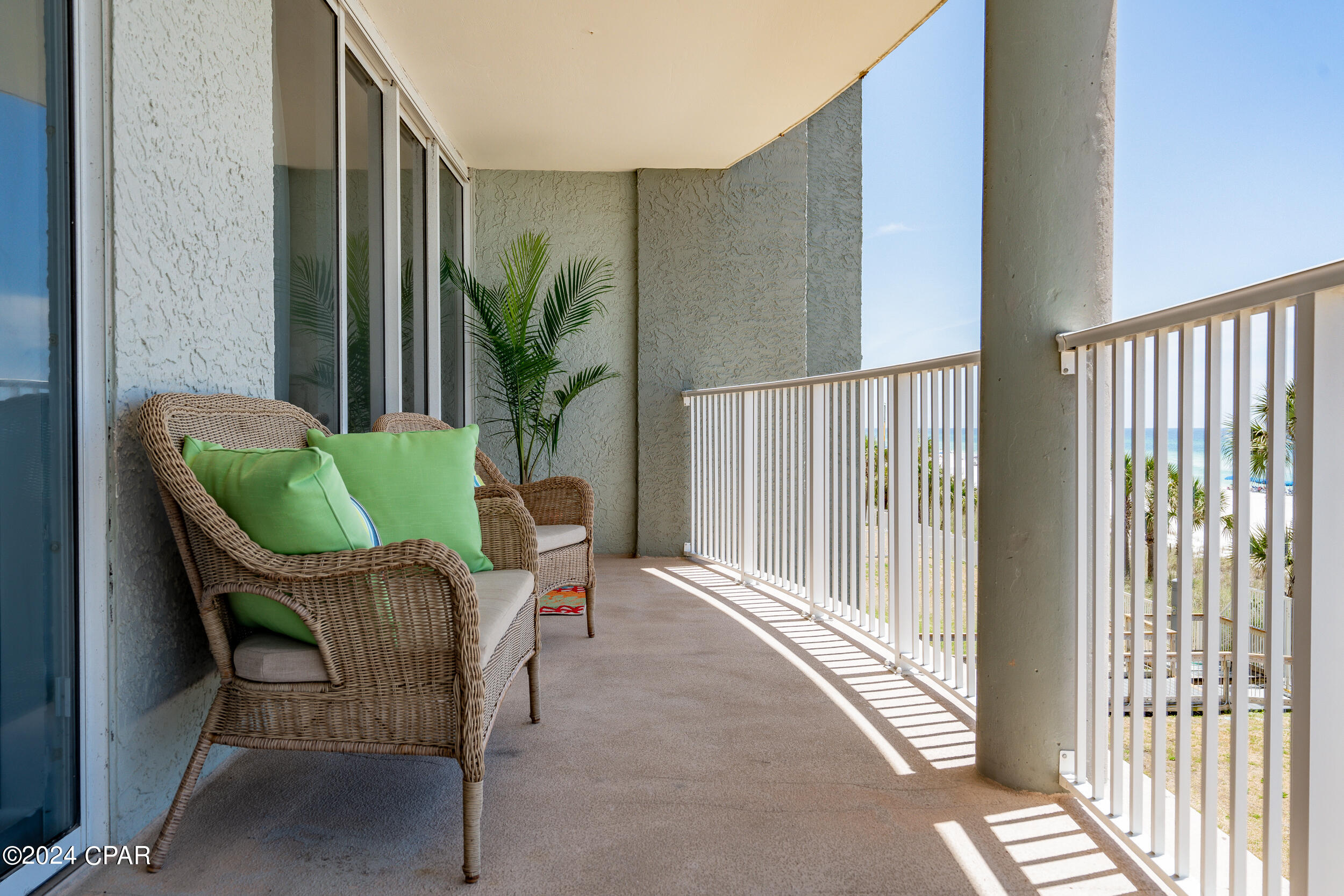 Long Beach Towers IV - Residential