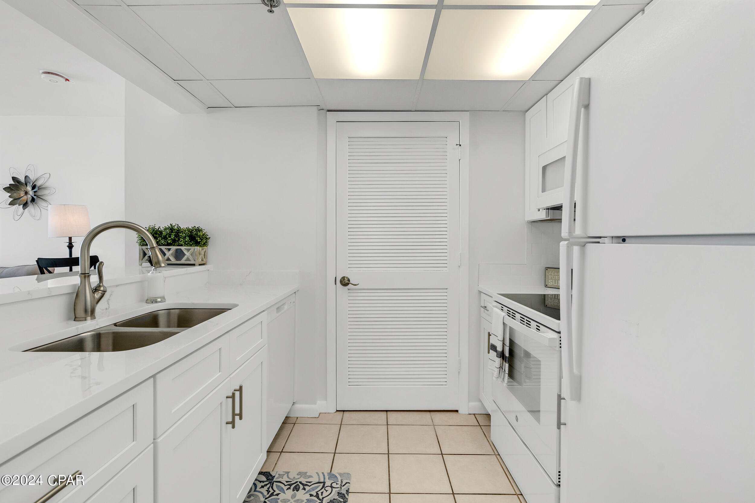 Long Beach Towers IV - Residential