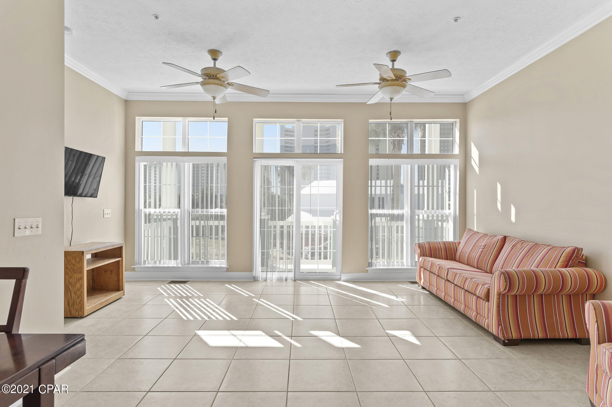 Long Beach 3rd - Residential