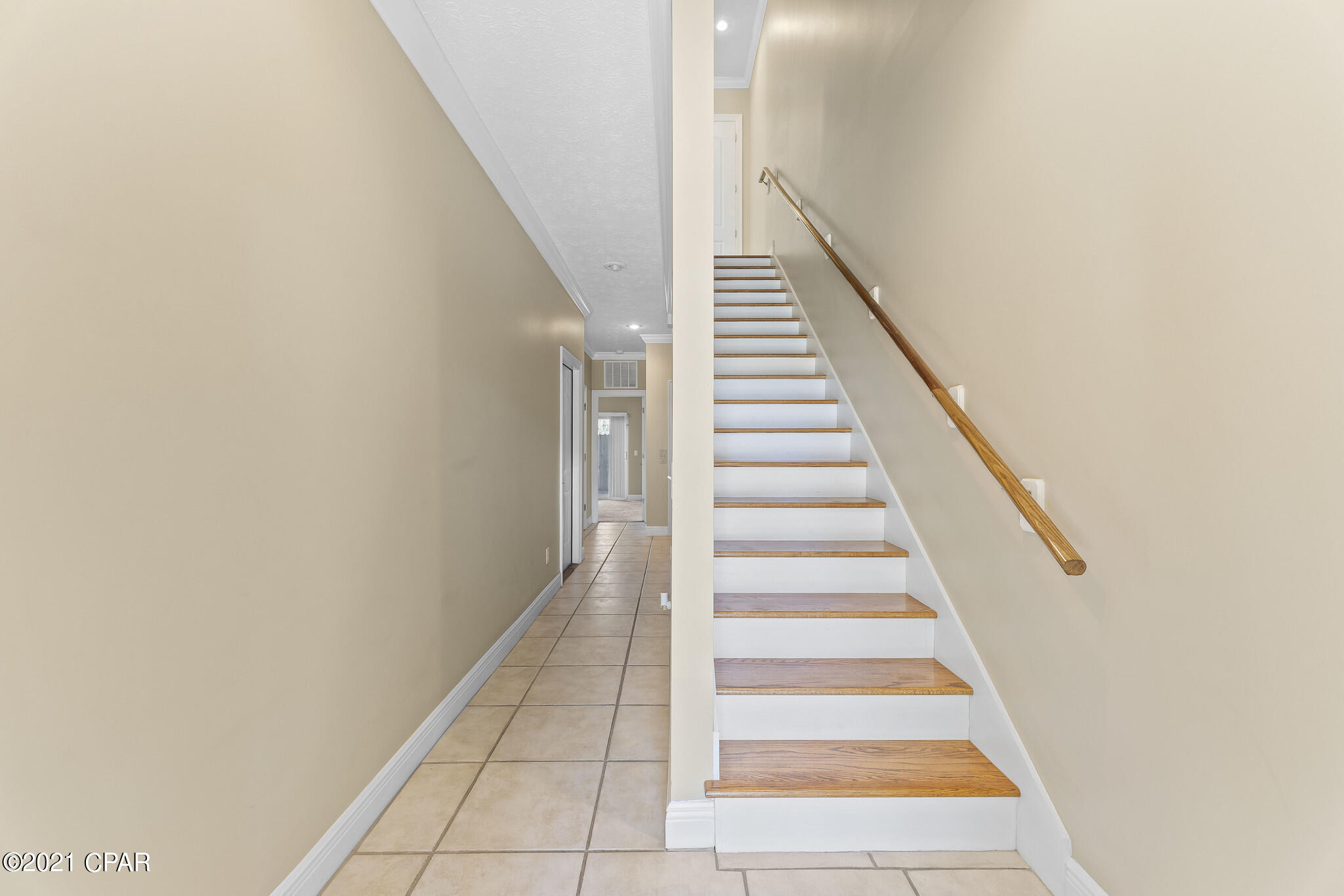 Long Beach 3rd - Residential