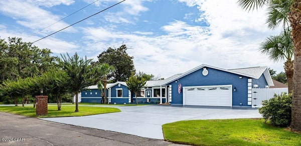 1605 LOUISE AVE, PANAMA CITY, FL 32401 - Image 7dd9e84f820bc85d2b0efbd5b71173fe/569885038