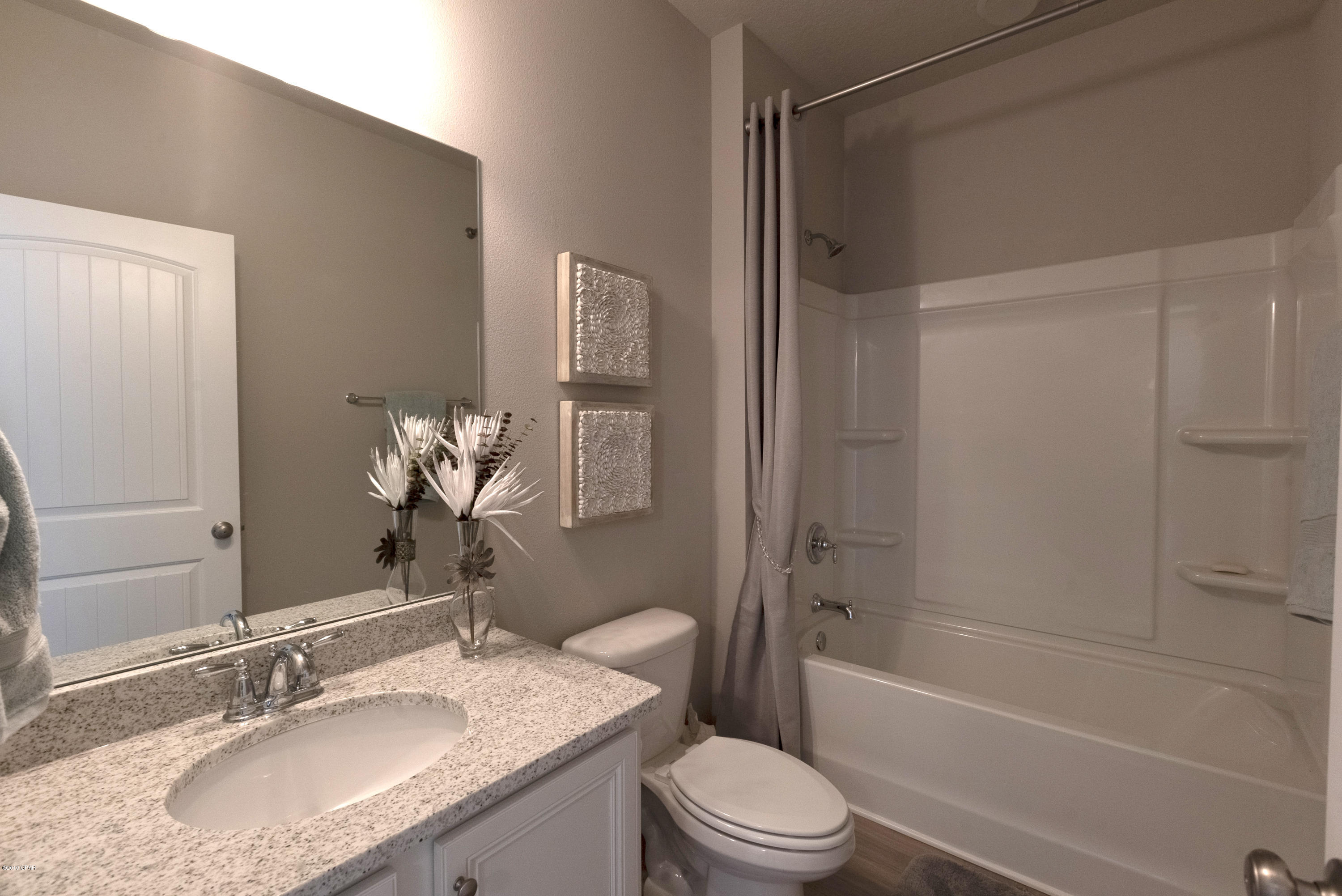 Emerald Cove Villas - Residential