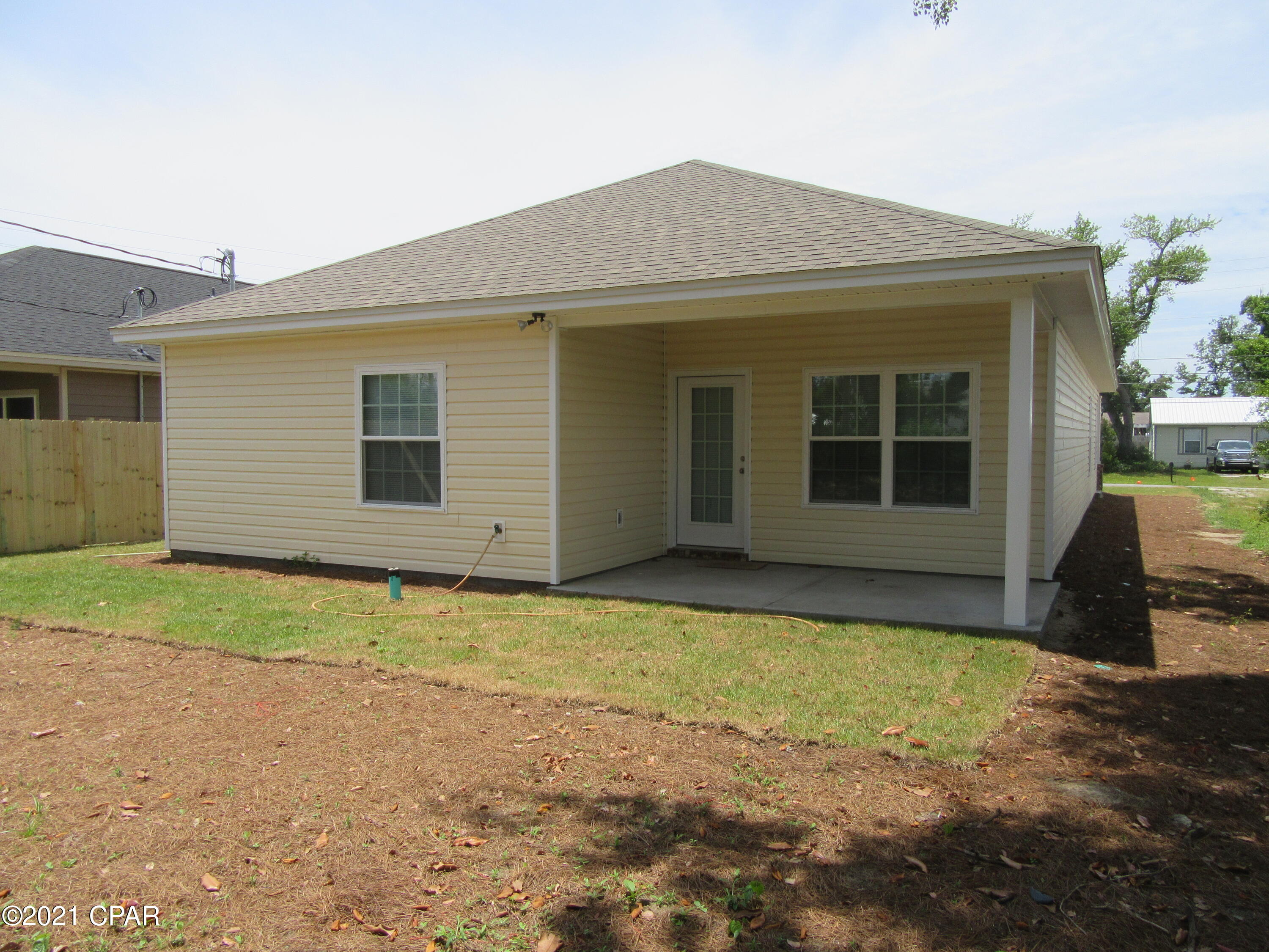 [No Recorded Subdiv] - Residential Lease