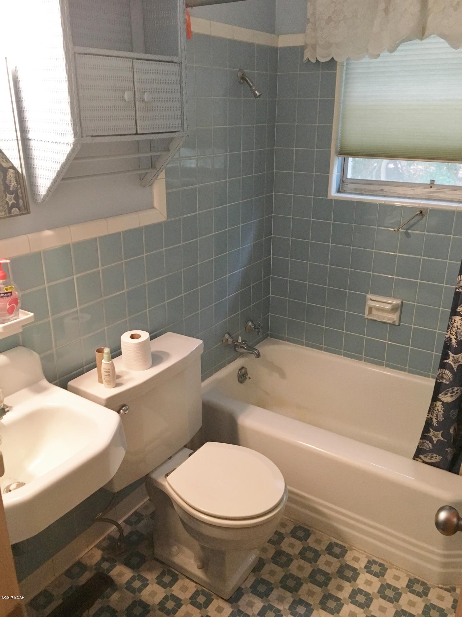 West Manor - Residential