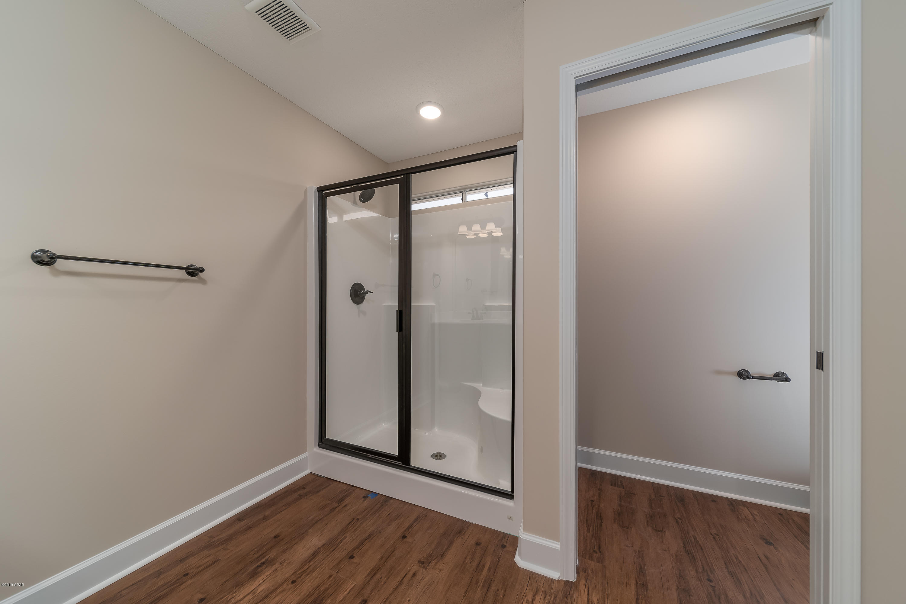 Ashlee Manor - Residential