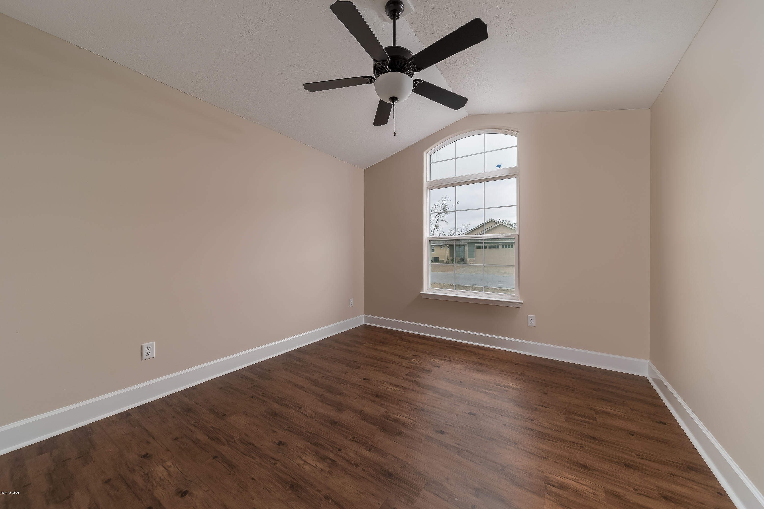 Ashlee Manor - Residential