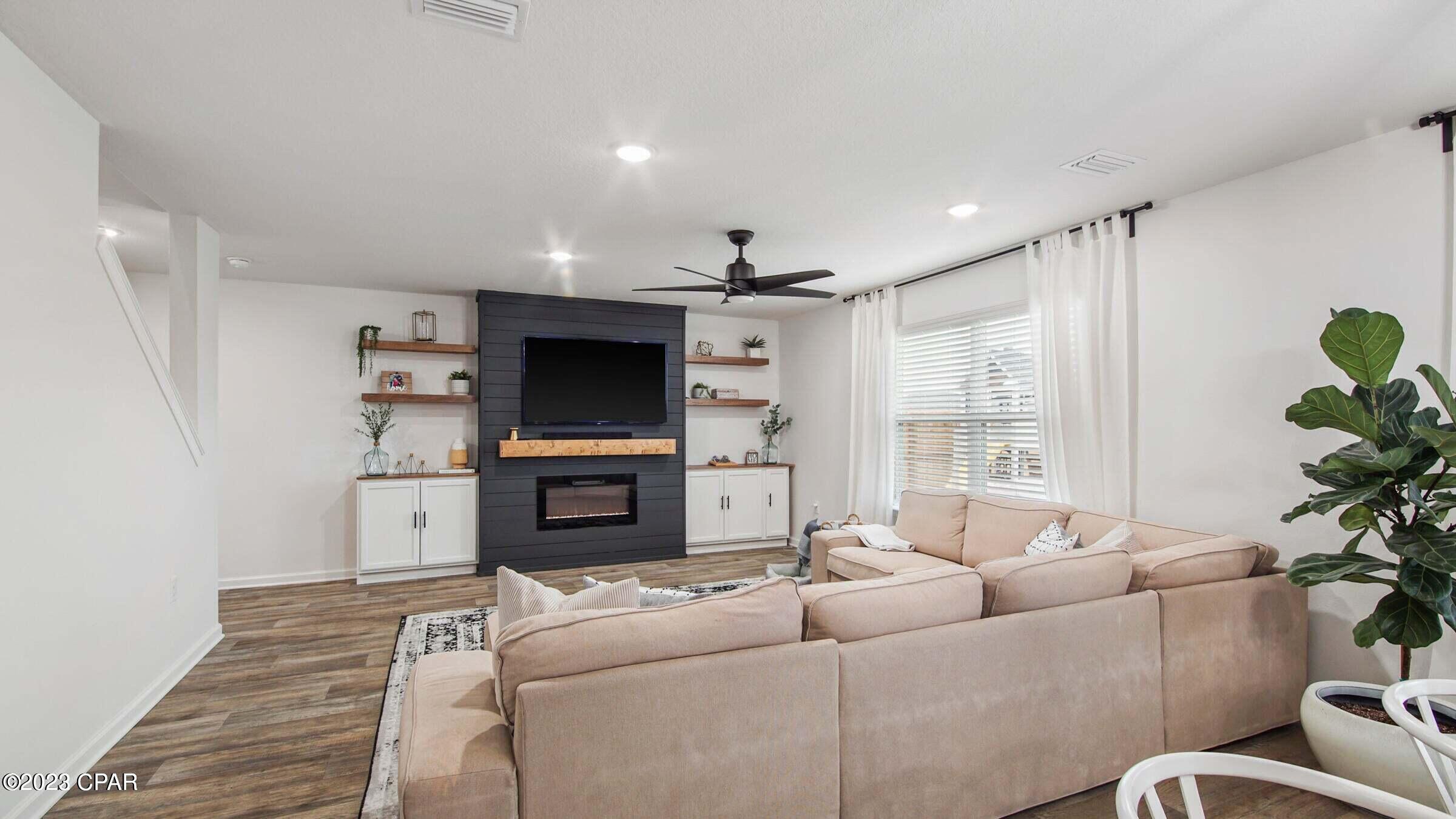 Bridge Harbor - Residential Lease