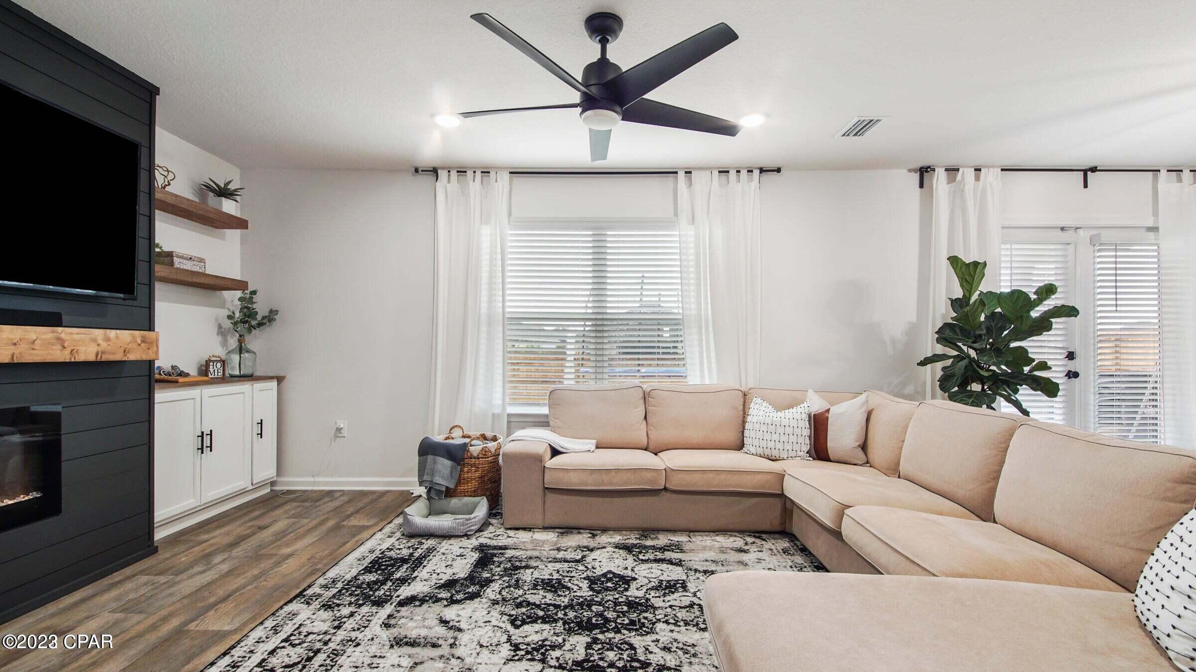 Bridge Harbor - Residential Lease