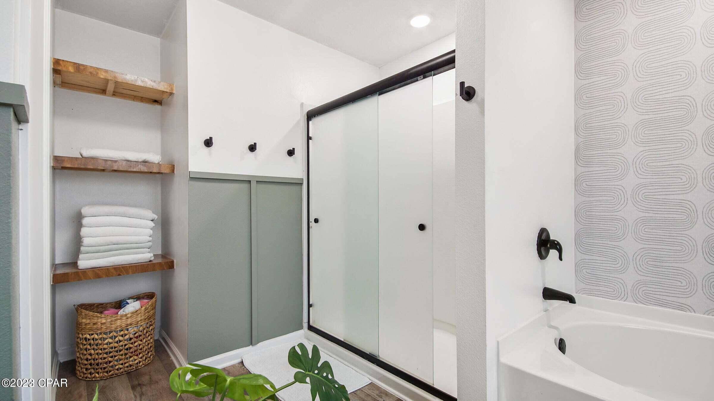 Bridge Harbor - Residential Lease