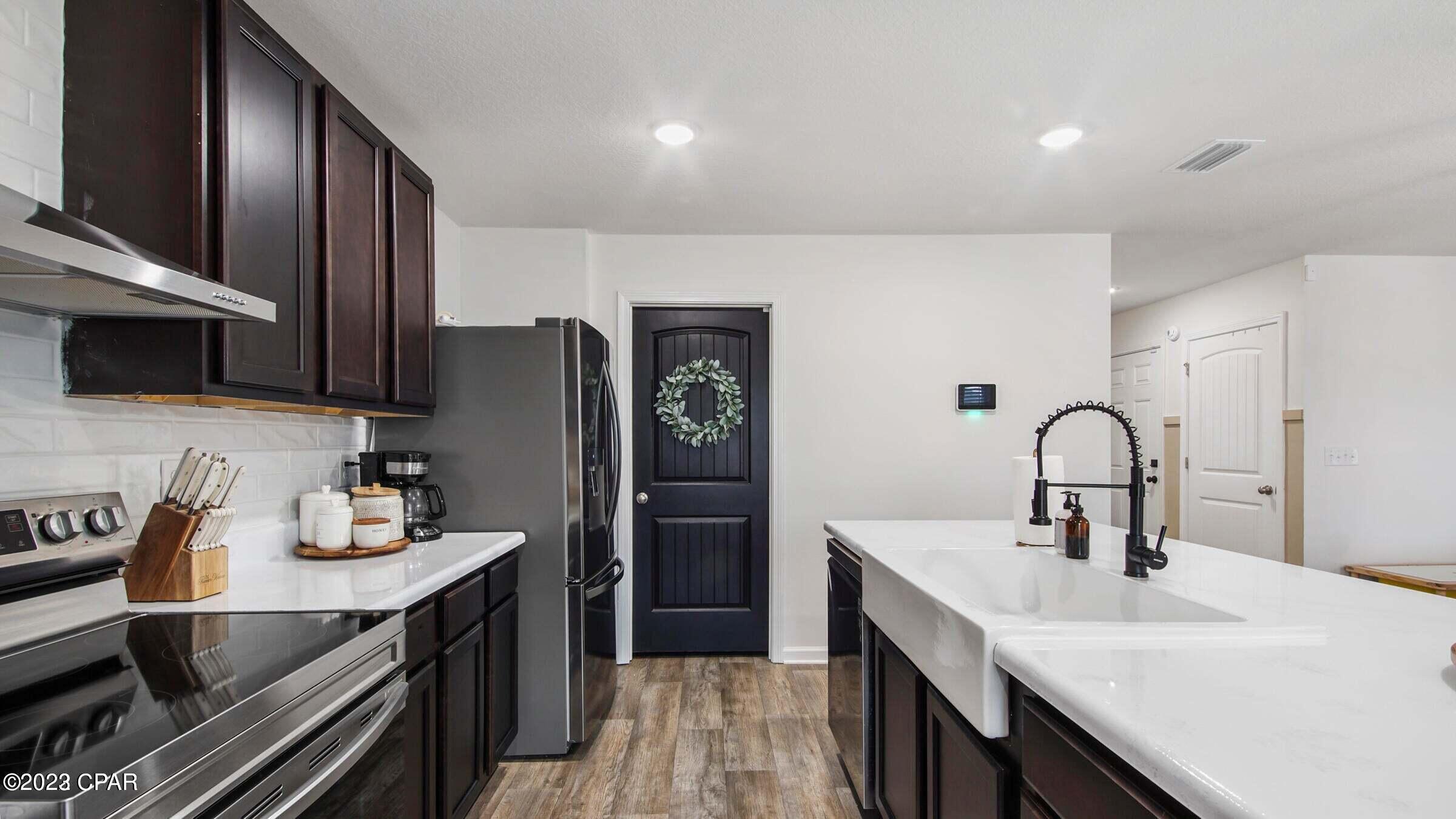 Bridge Harbor - Residential Lease