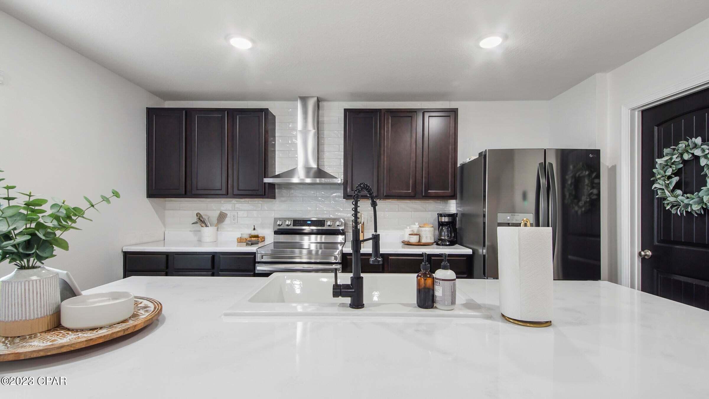 Bridge Harbor - Residential Lease