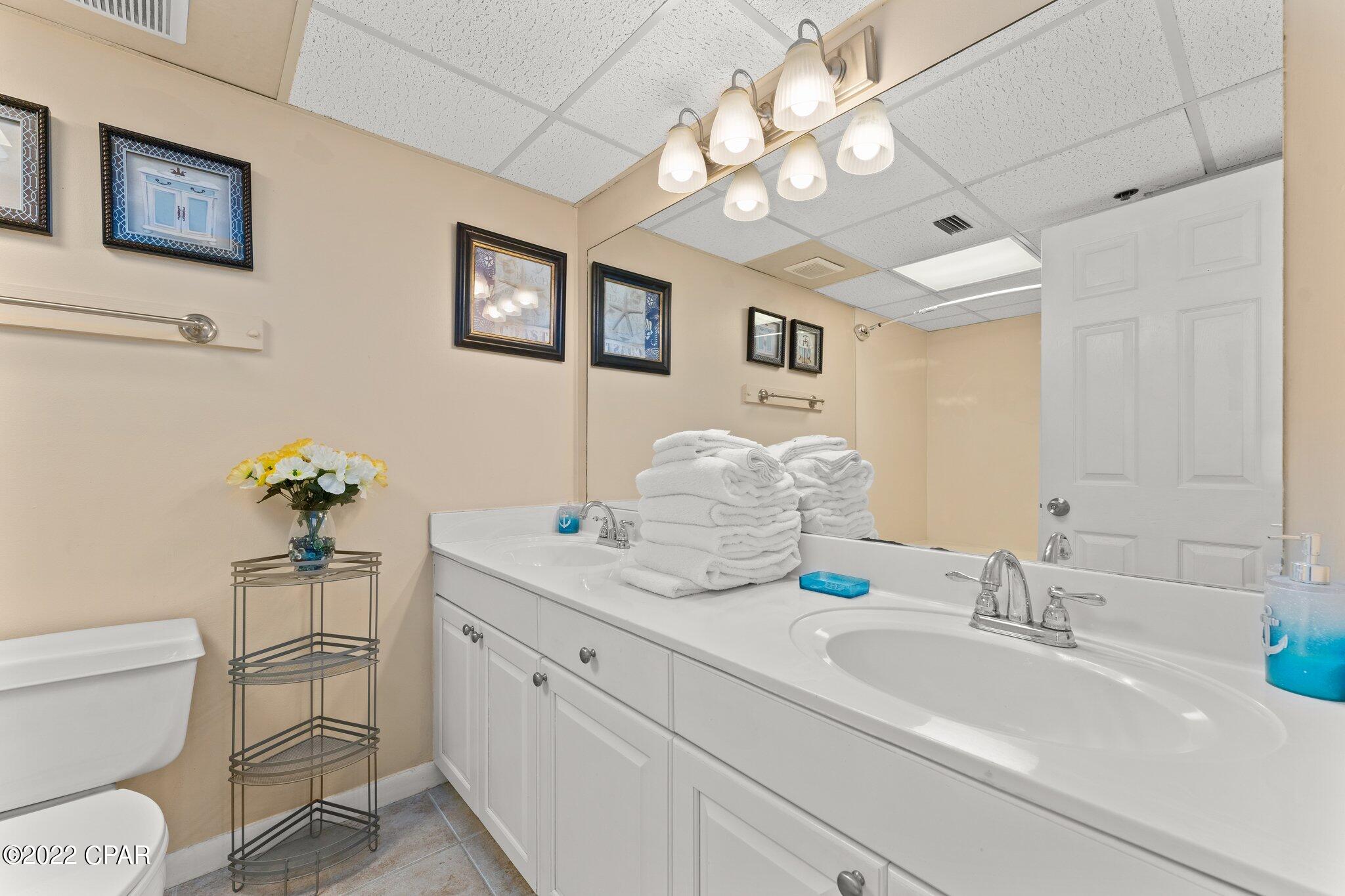 Long Beach Towers II - Residential