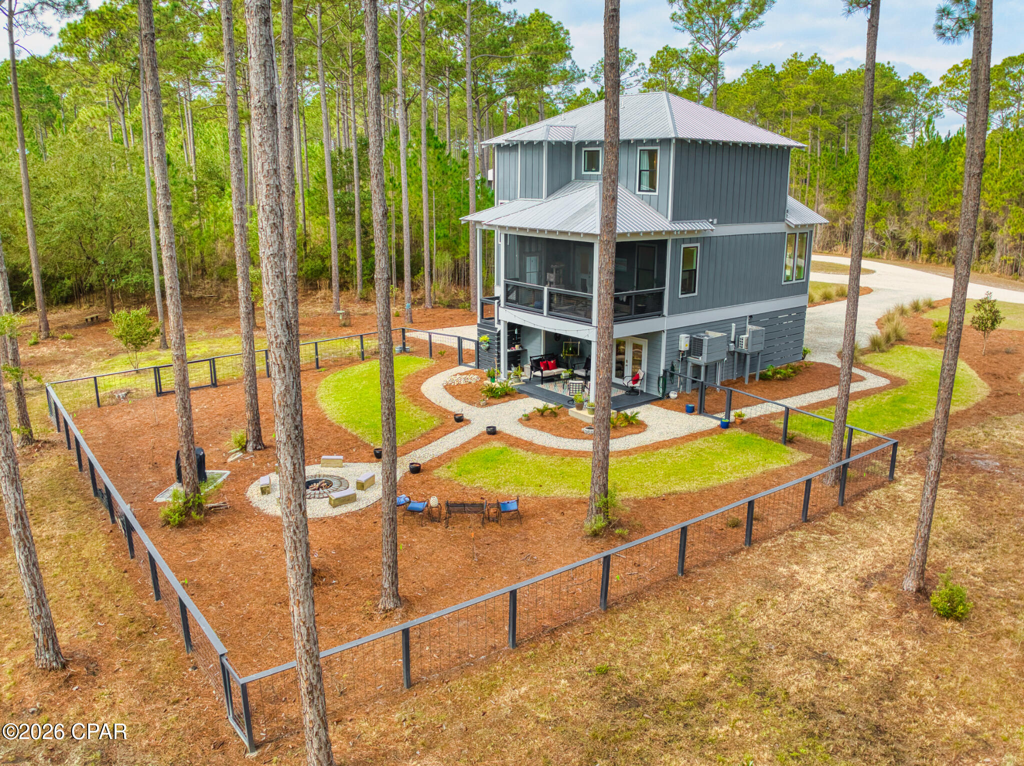 Rivercamps On Crooked Creek - Residential