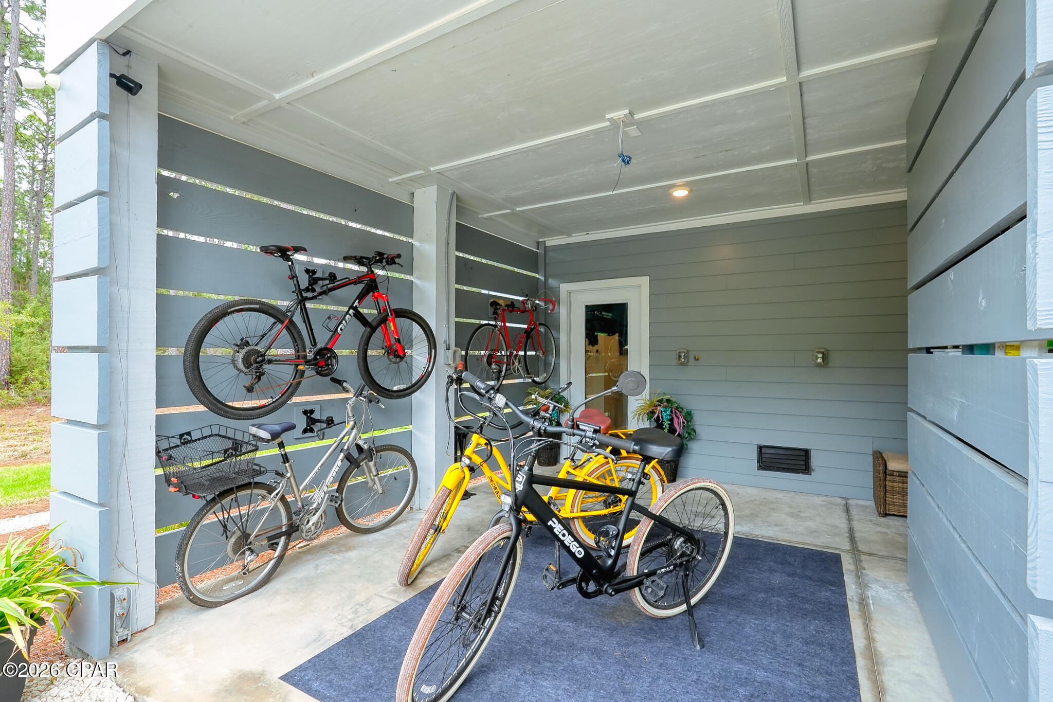 Rivercamps On Crooked Creek - Residential