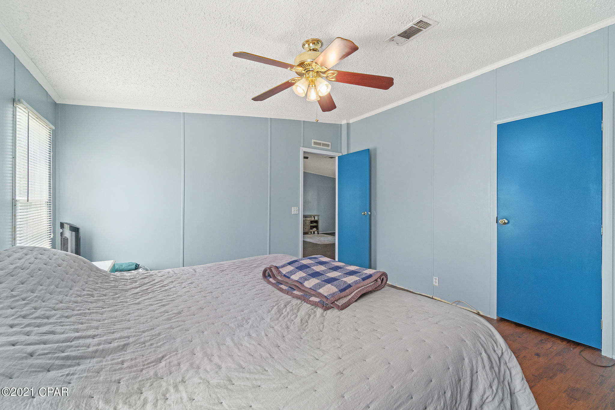 North Lagoon Oaks - Residential