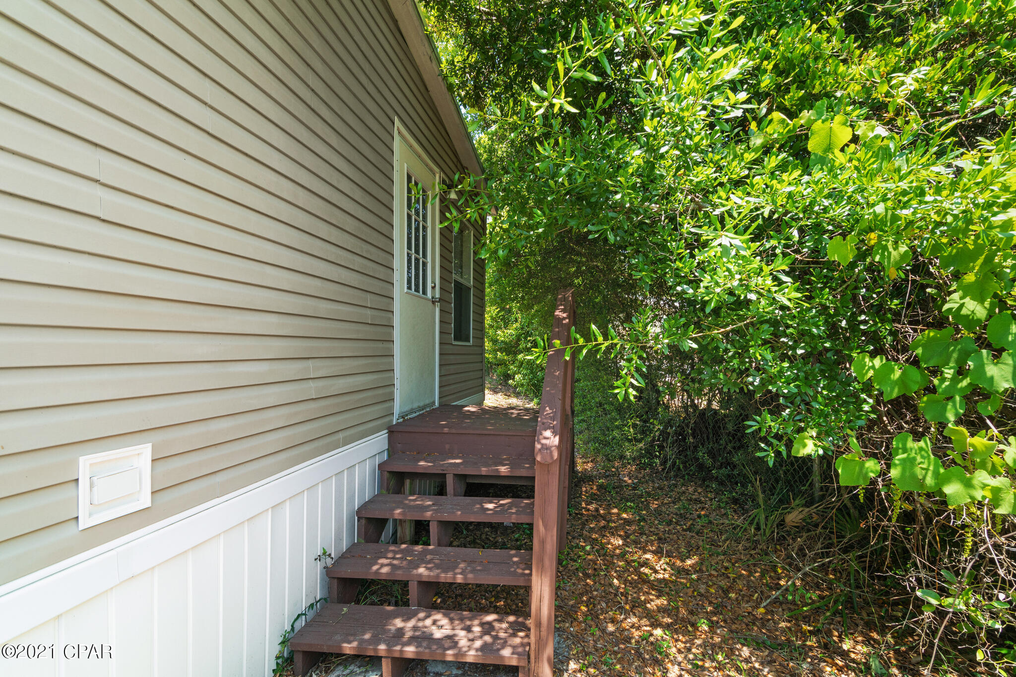 North Lagoon Oaks - Residential