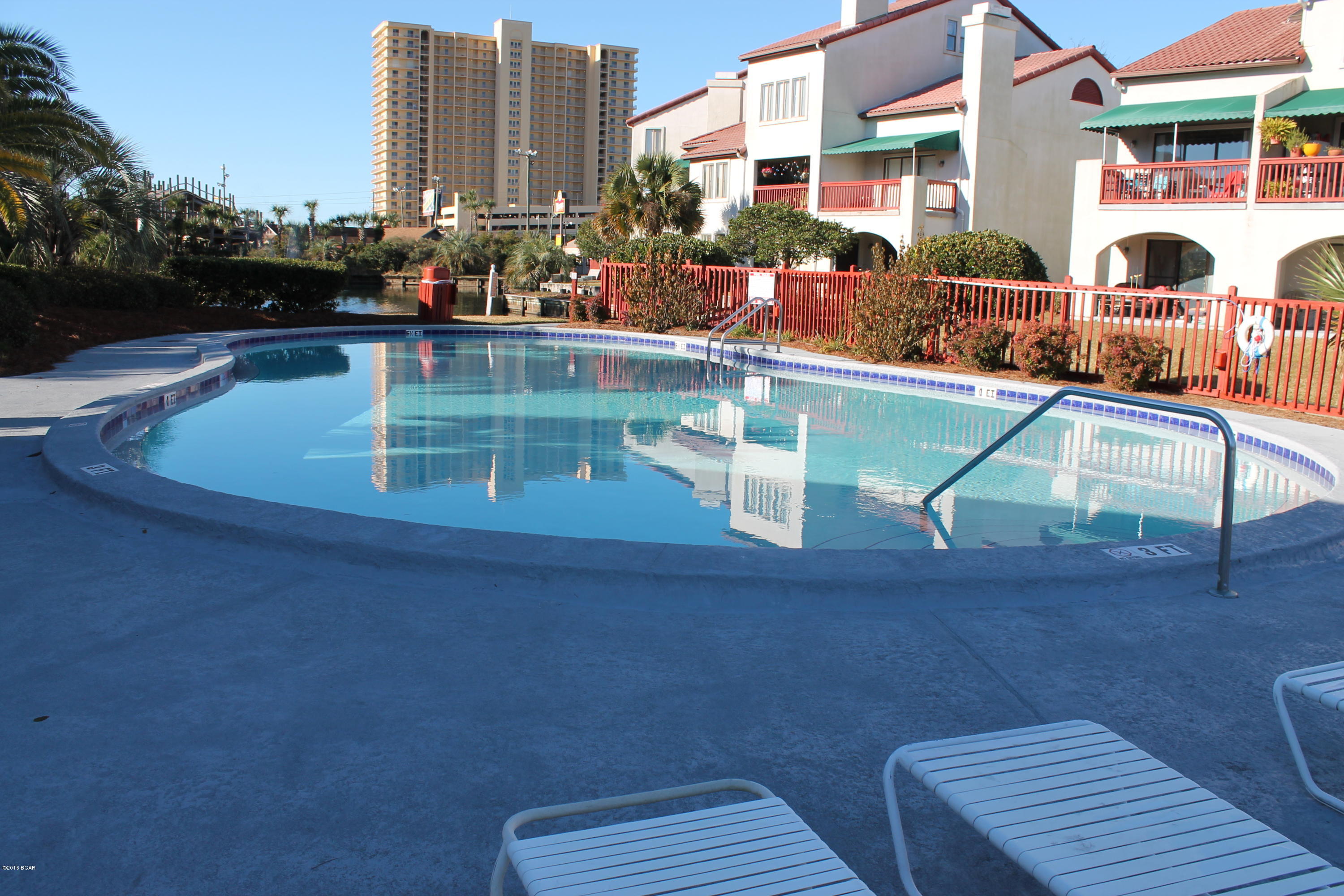 Plazas Of St.Thomas I - Residential