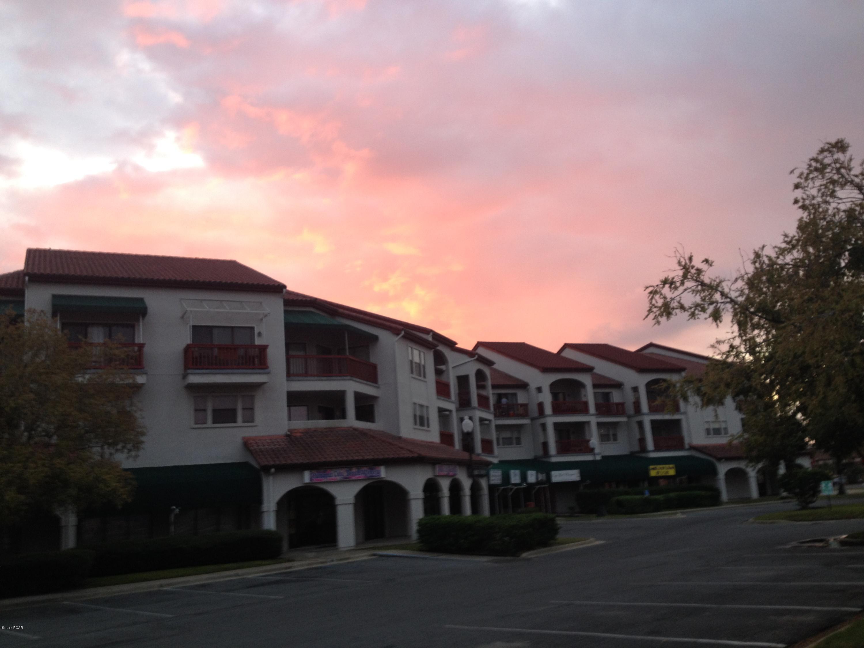 Plazas Of St.Thomas I - Residential