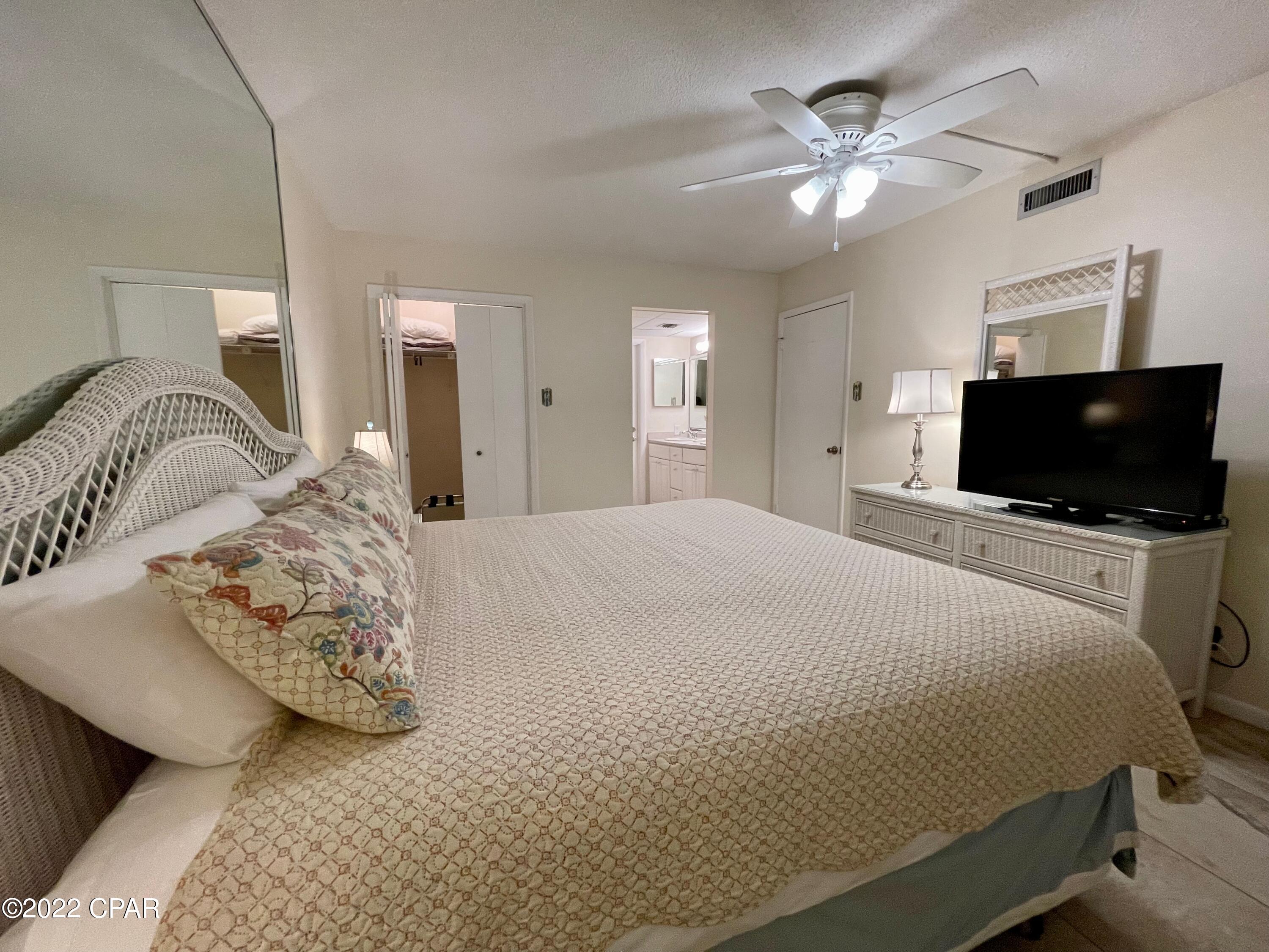 Leeward/Windward Condo - Residential