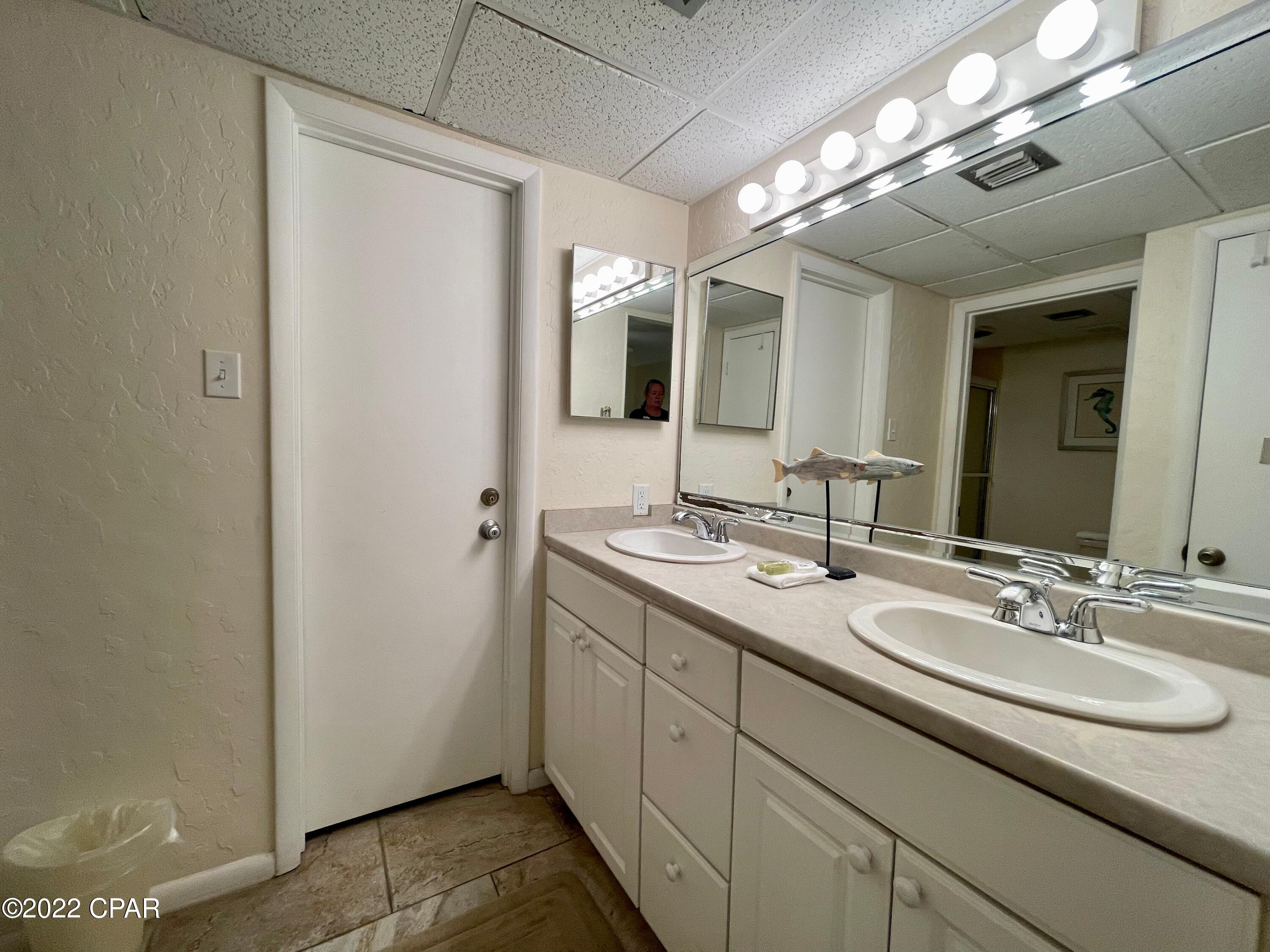 Leeward/Windward Condo - Residential