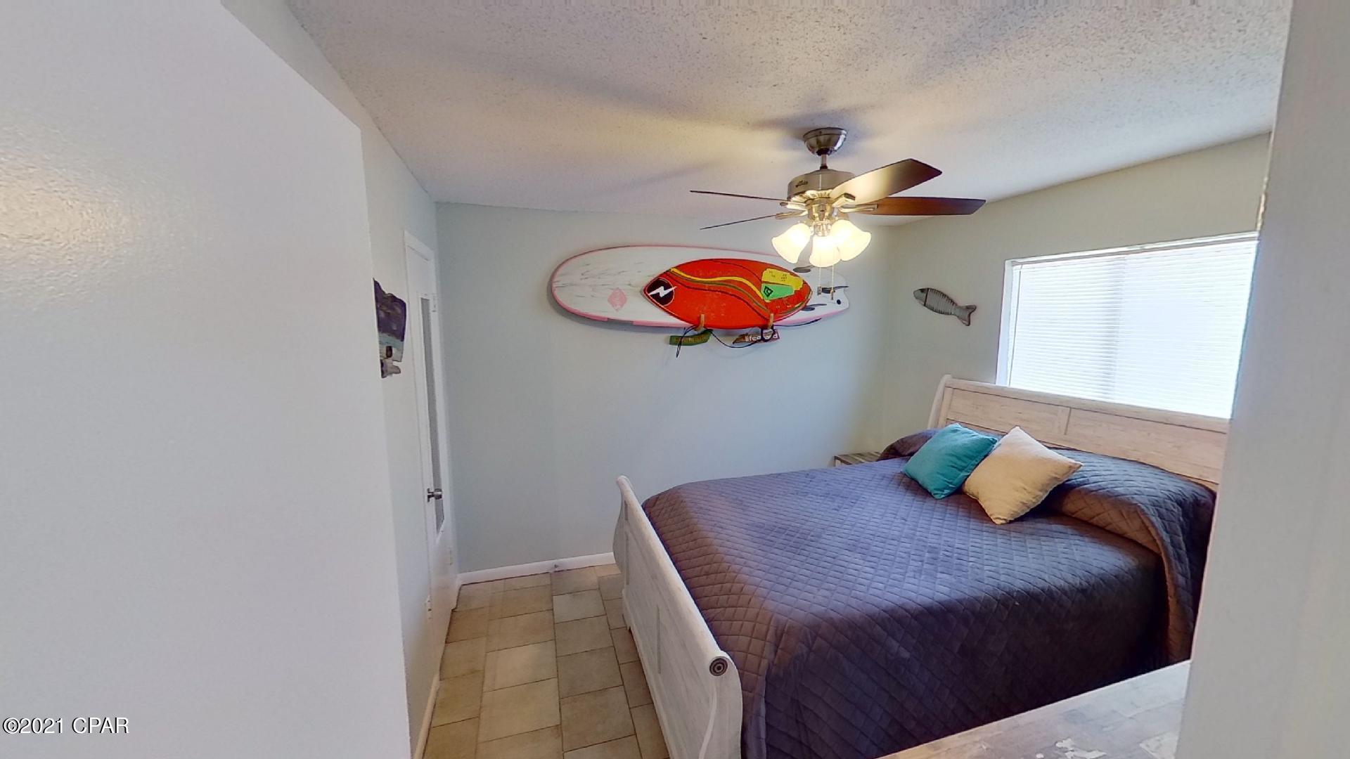 Lazy Daze Condo. - Residential