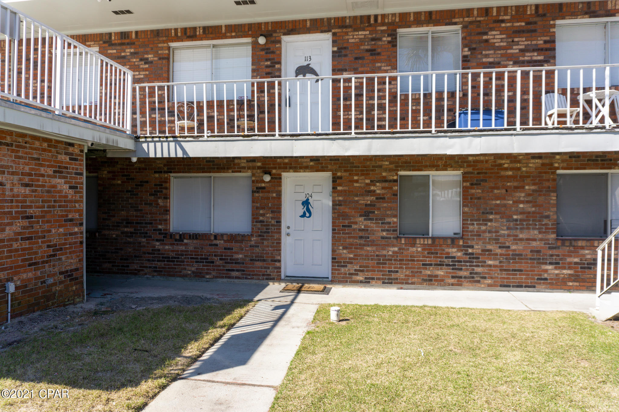 Lazy Daze Condo. - Residential