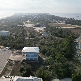 Curve At The Cape - Land