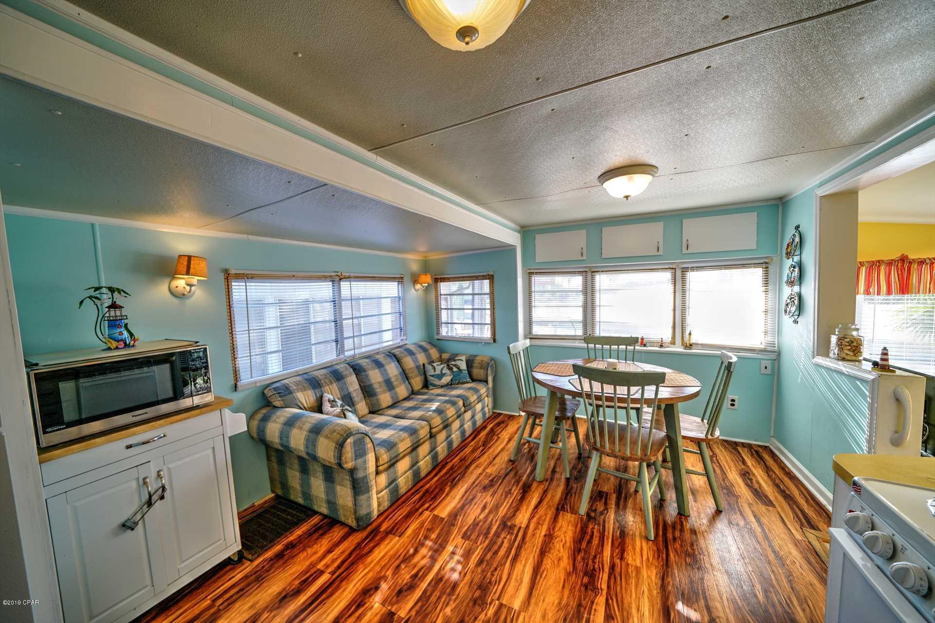 Venture Out Travel Trail - Residential