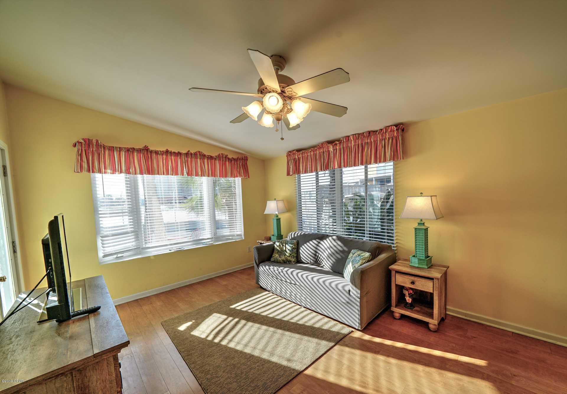 Venture Out Travel Trail - Residential