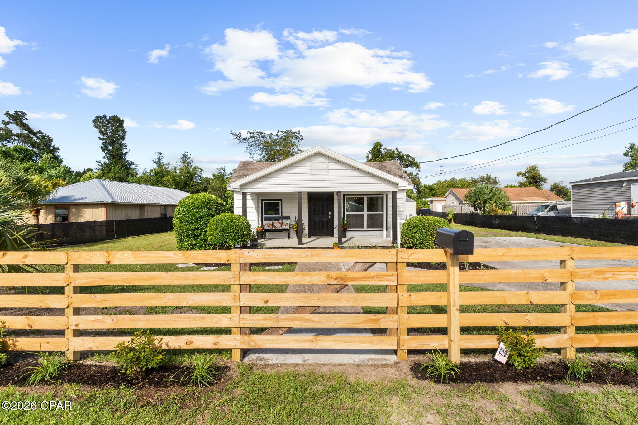 319 Harlem Avenue