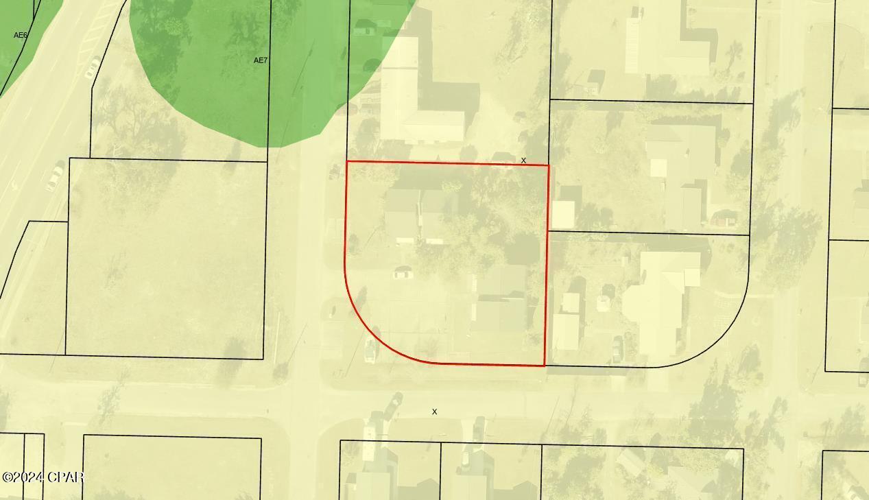 Bay Park Manor - Commercial Sale