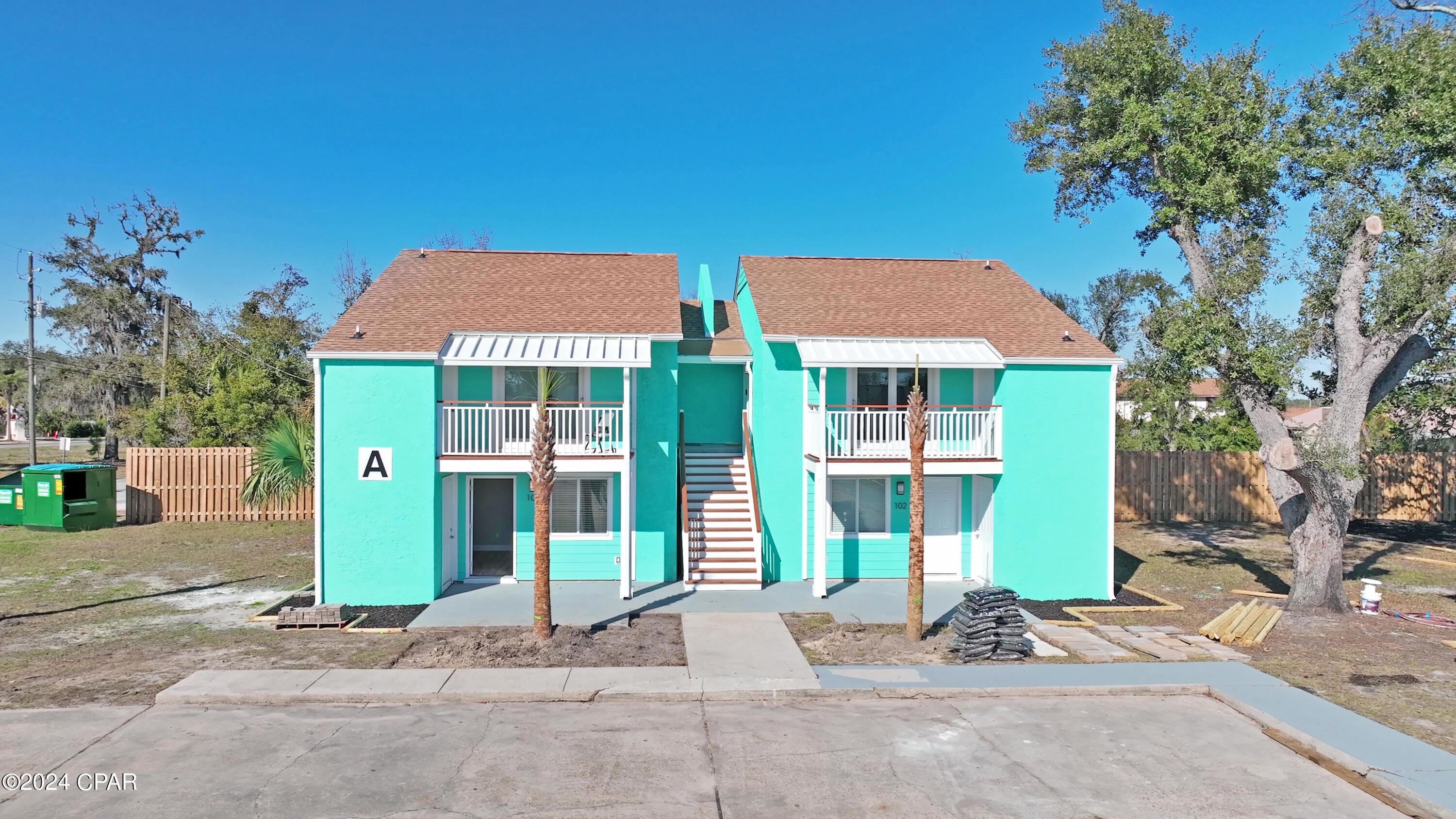 Bay Park Manor - Commercial Sale