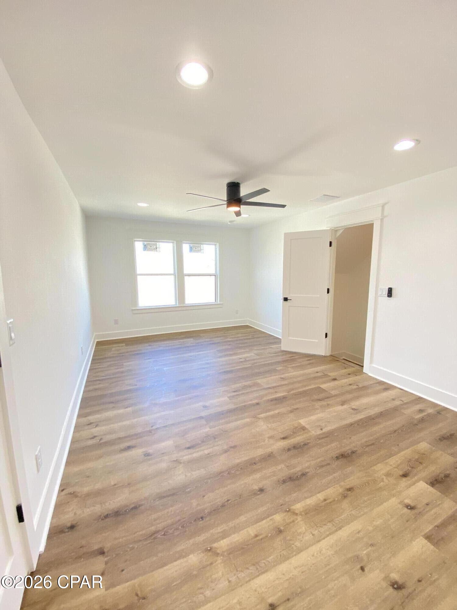 College Oaks - Residential