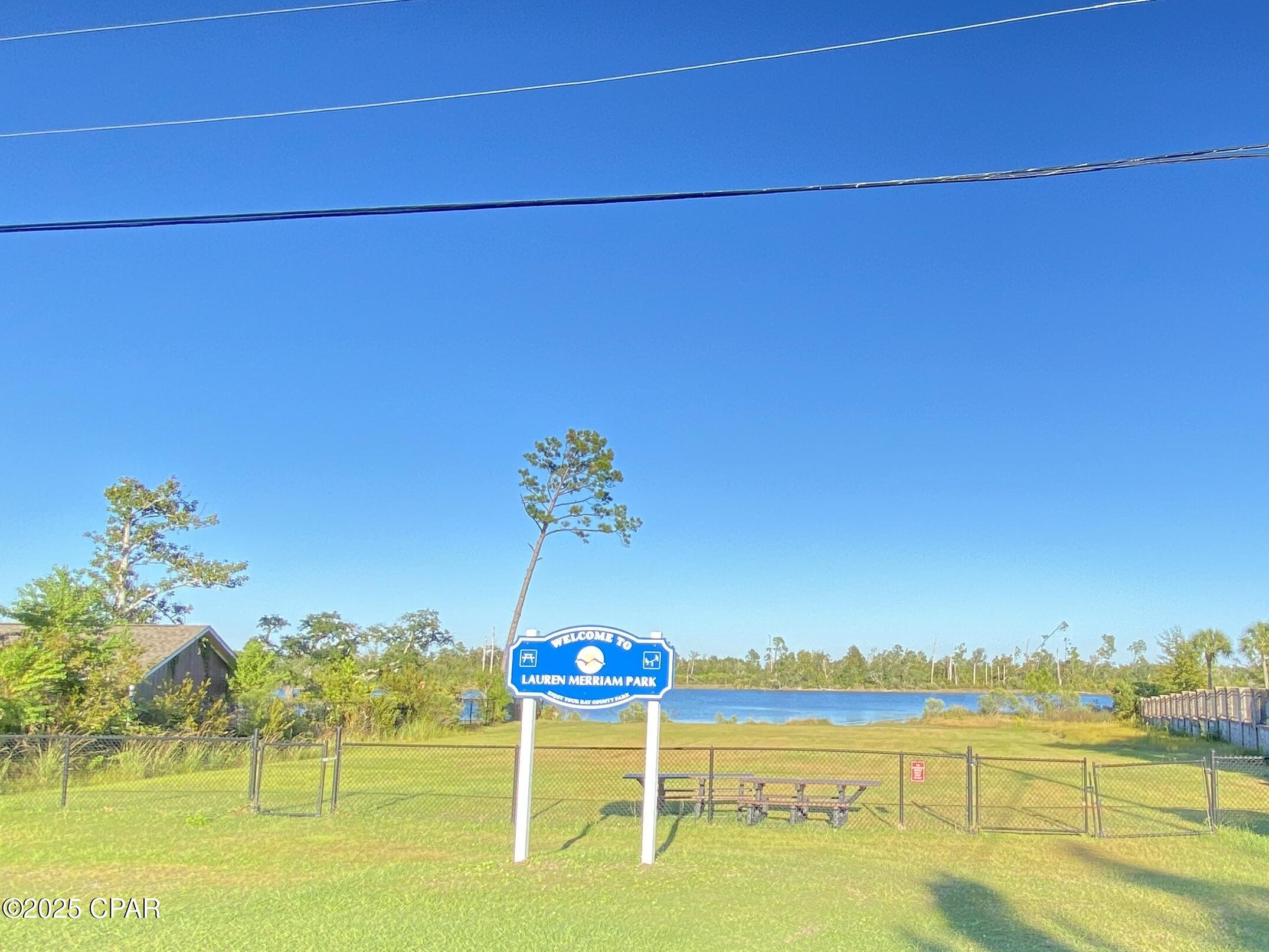 College Oaks - Residential