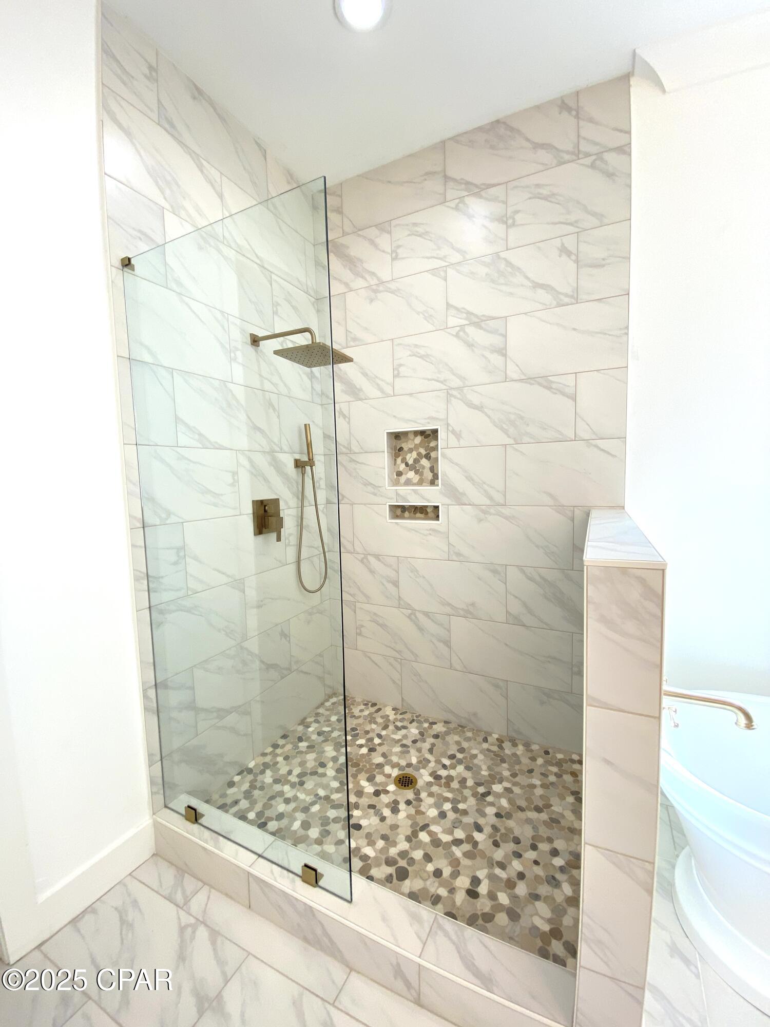 College Oaks - Residential