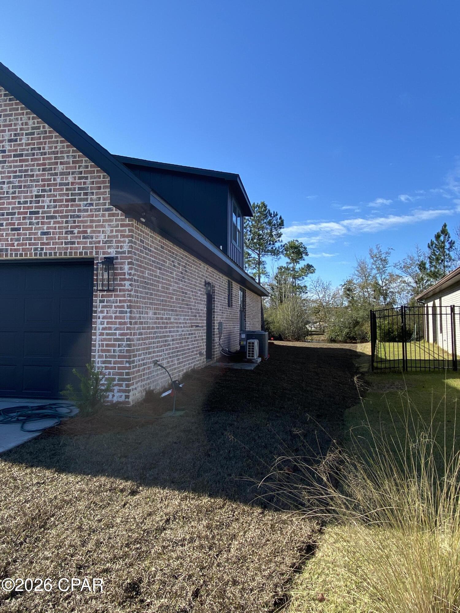 College Oaks - Residential