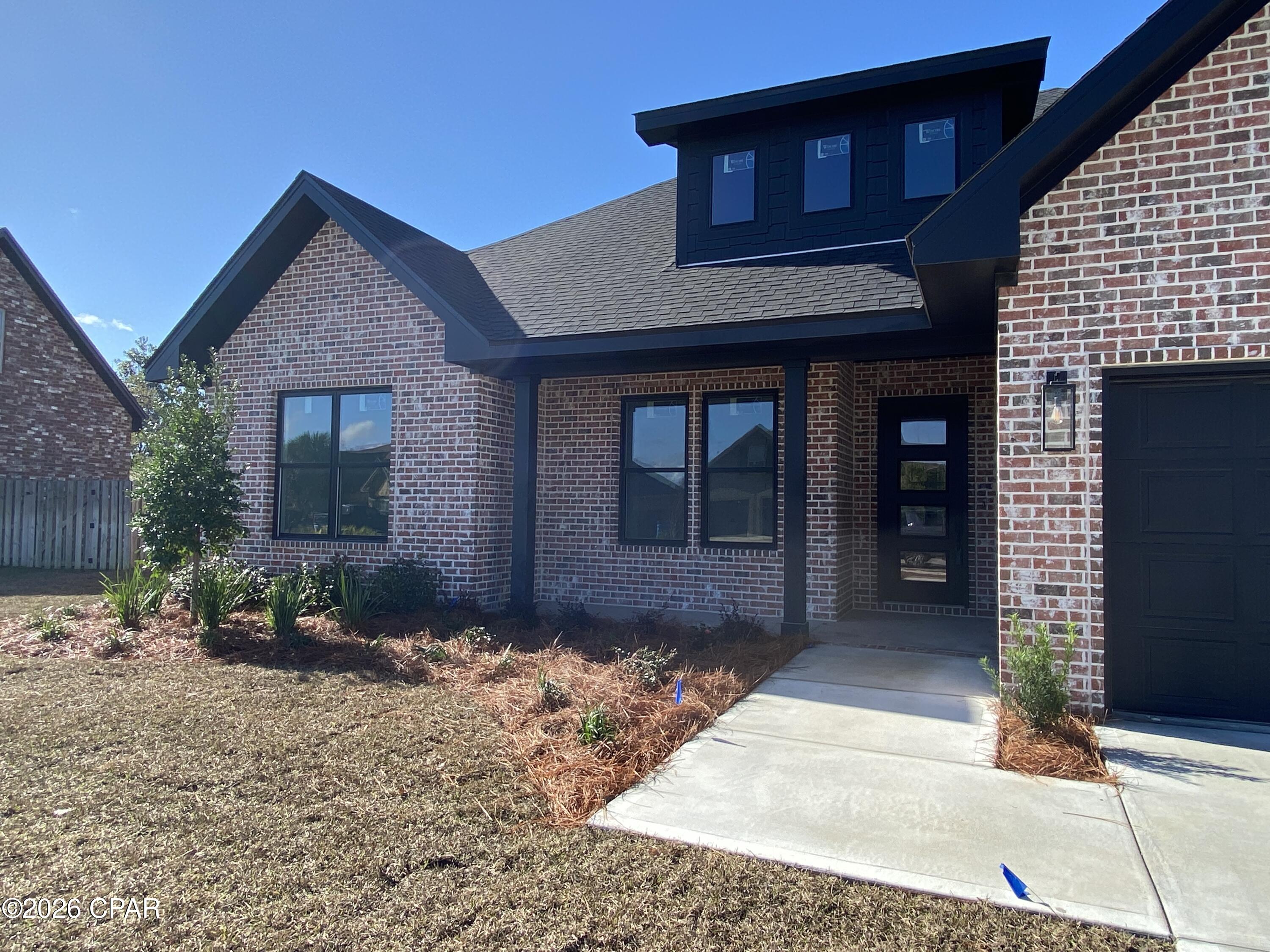 College Oaks - Residential