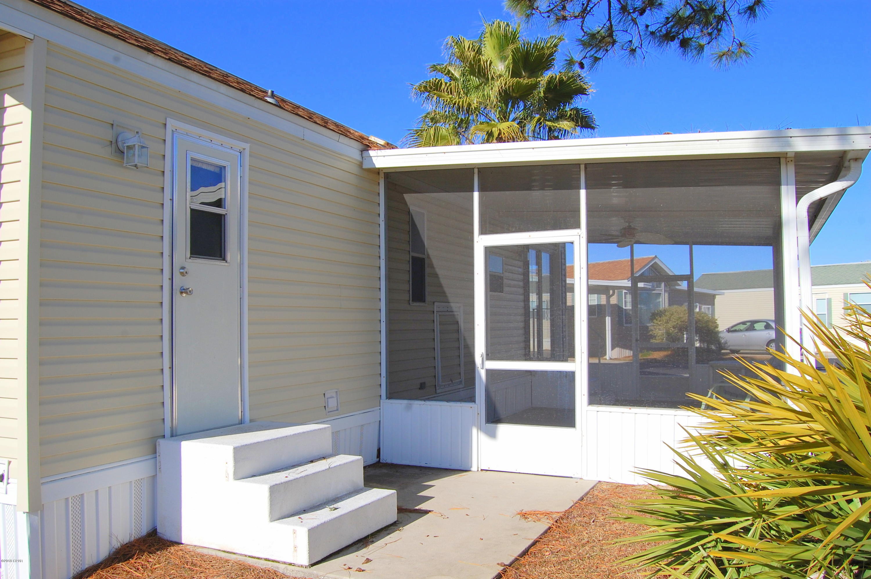 Emerald Pointe Resort - Residential