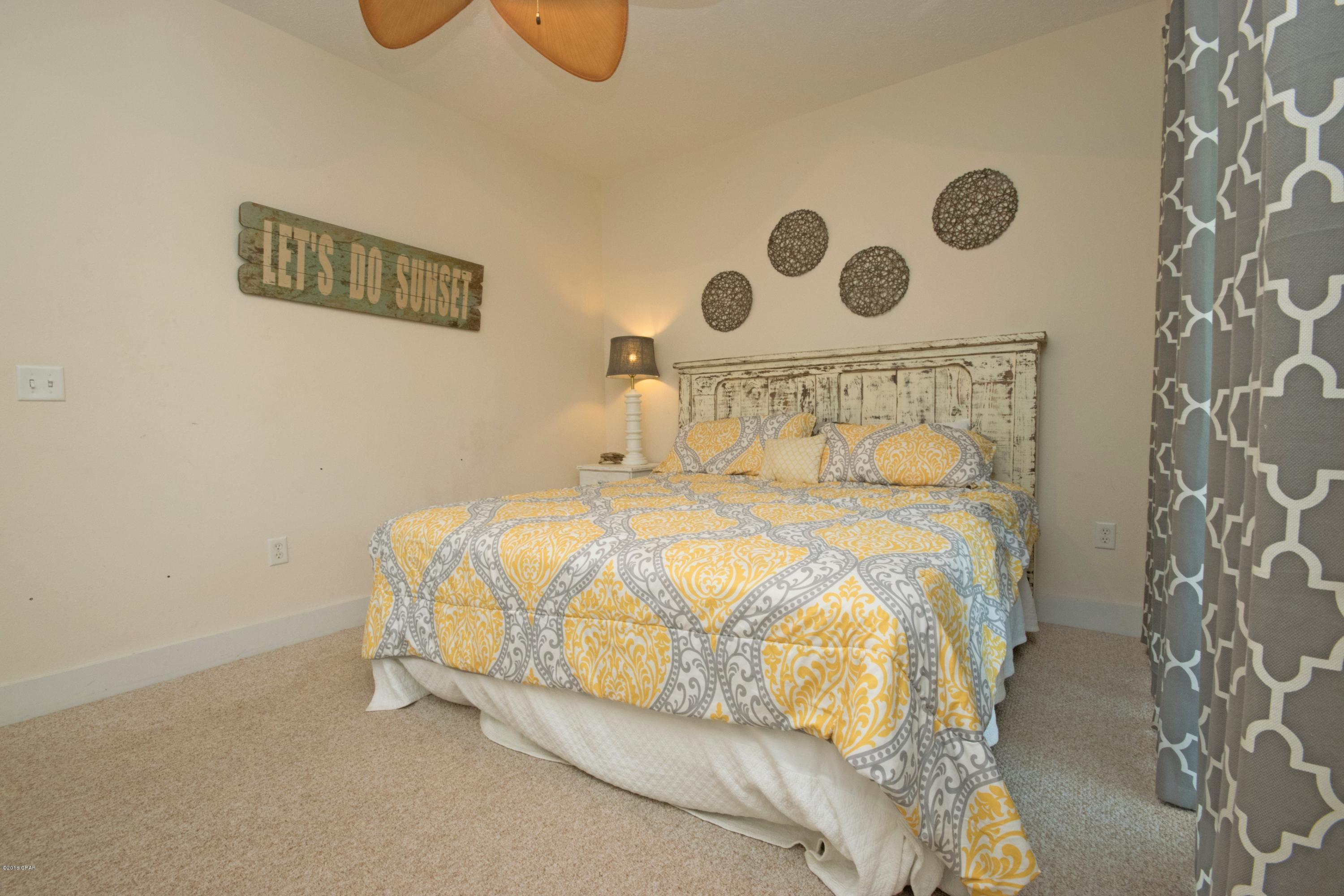 Casa Del Mar - Residential