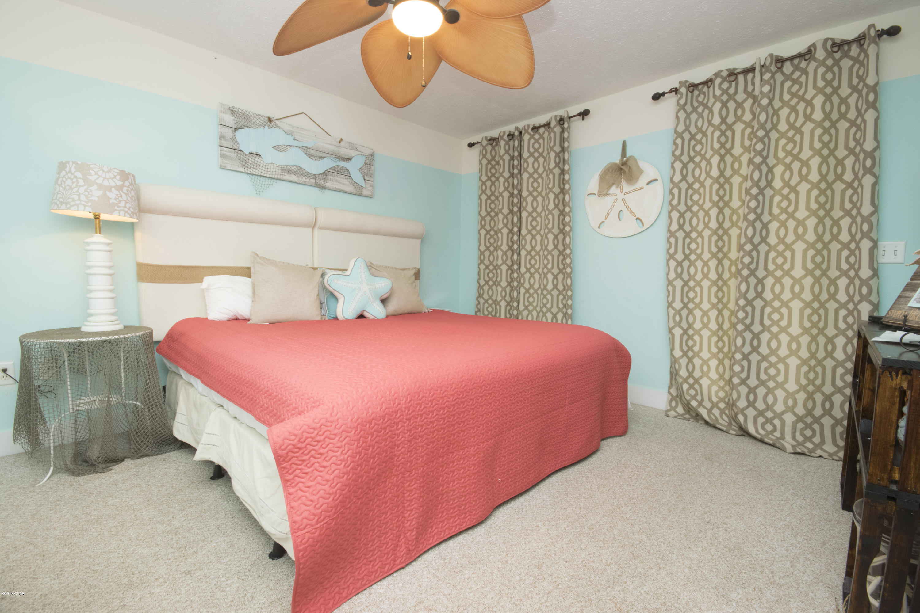 Casa Del Mar - Residential