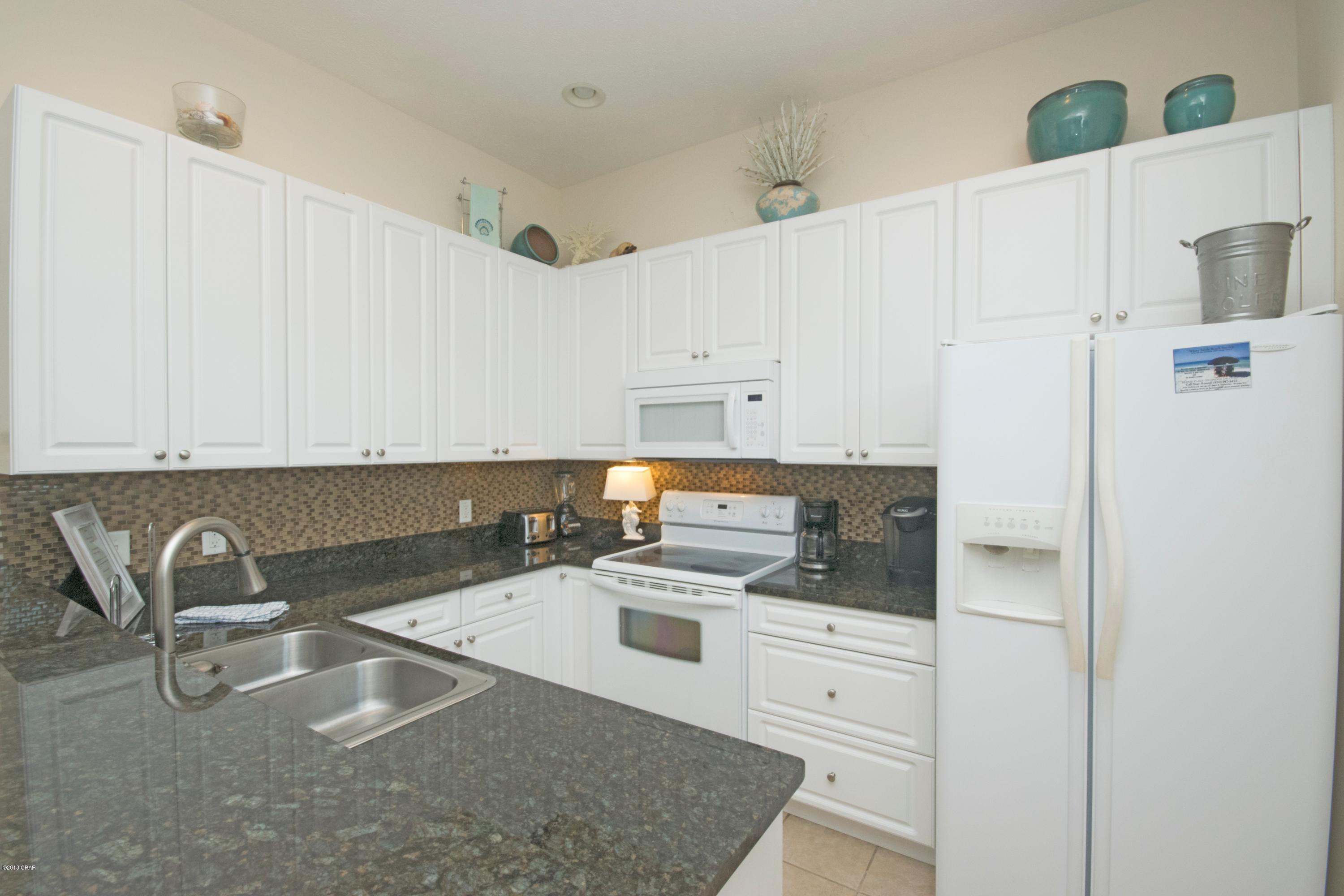 Casa Del Mar - Residential