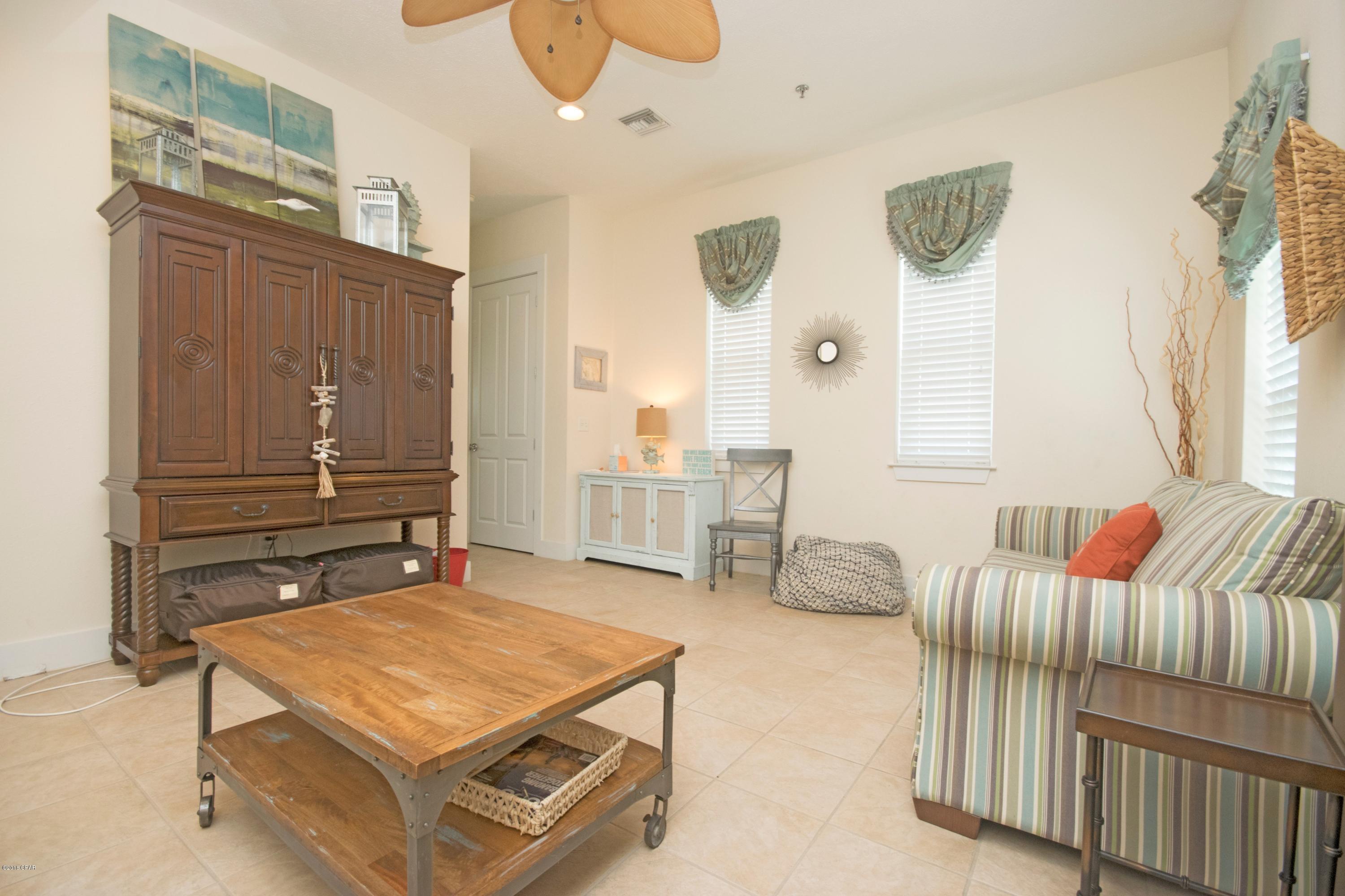 Casa Del Mar - Residential