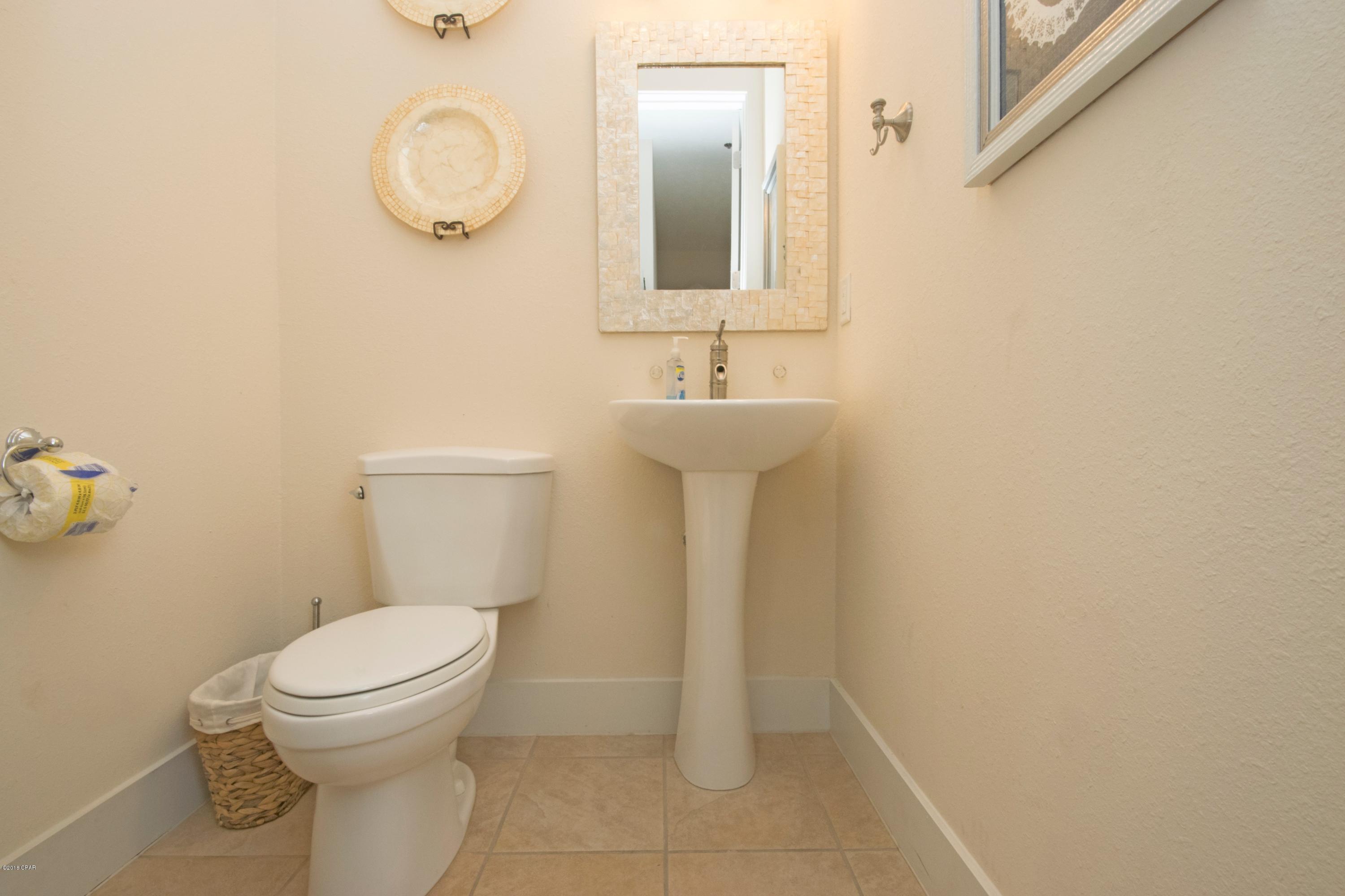 Casa Del Mar - Residential