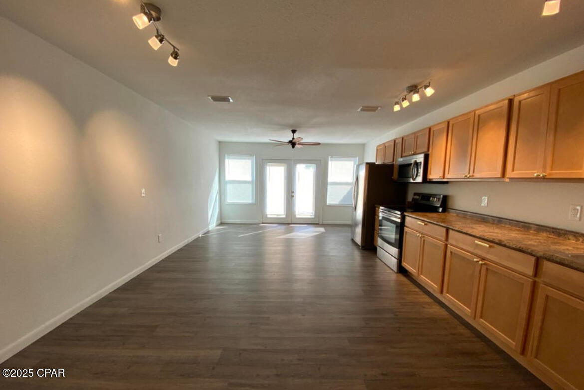 [No Recorded Subdiv] - Residential Lease