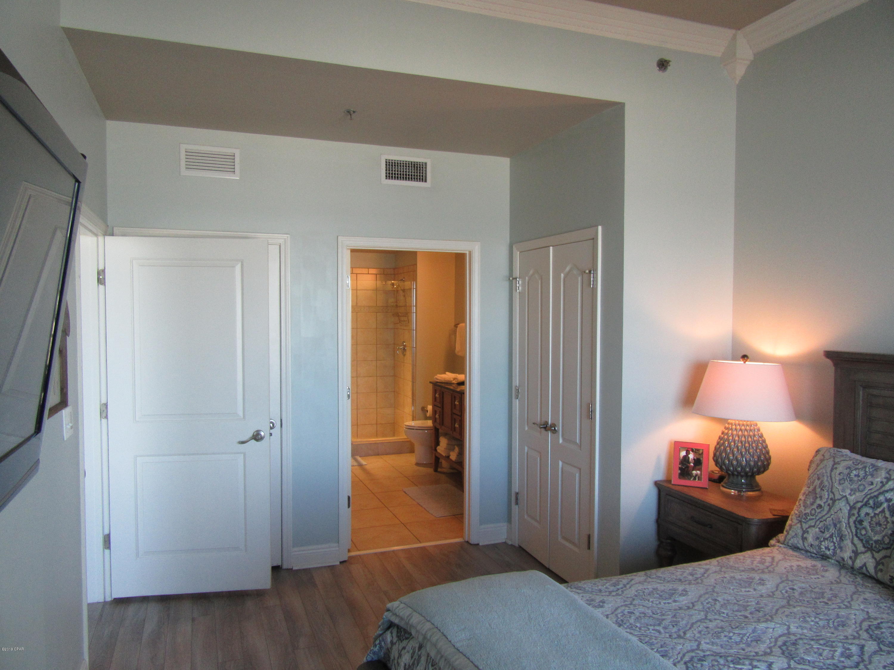 Sterling Breeze - Residential