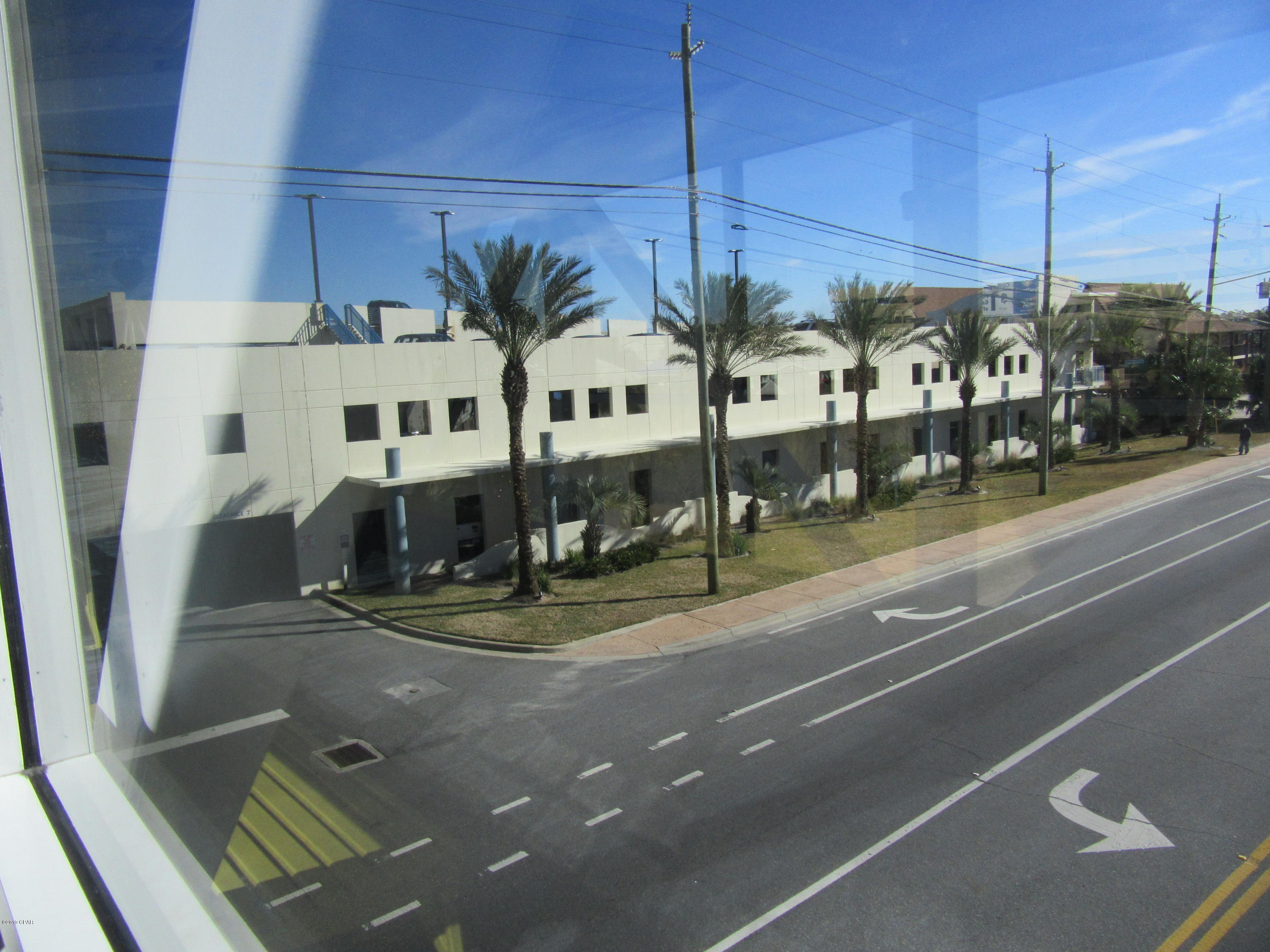 Sterling Breeze - Residential