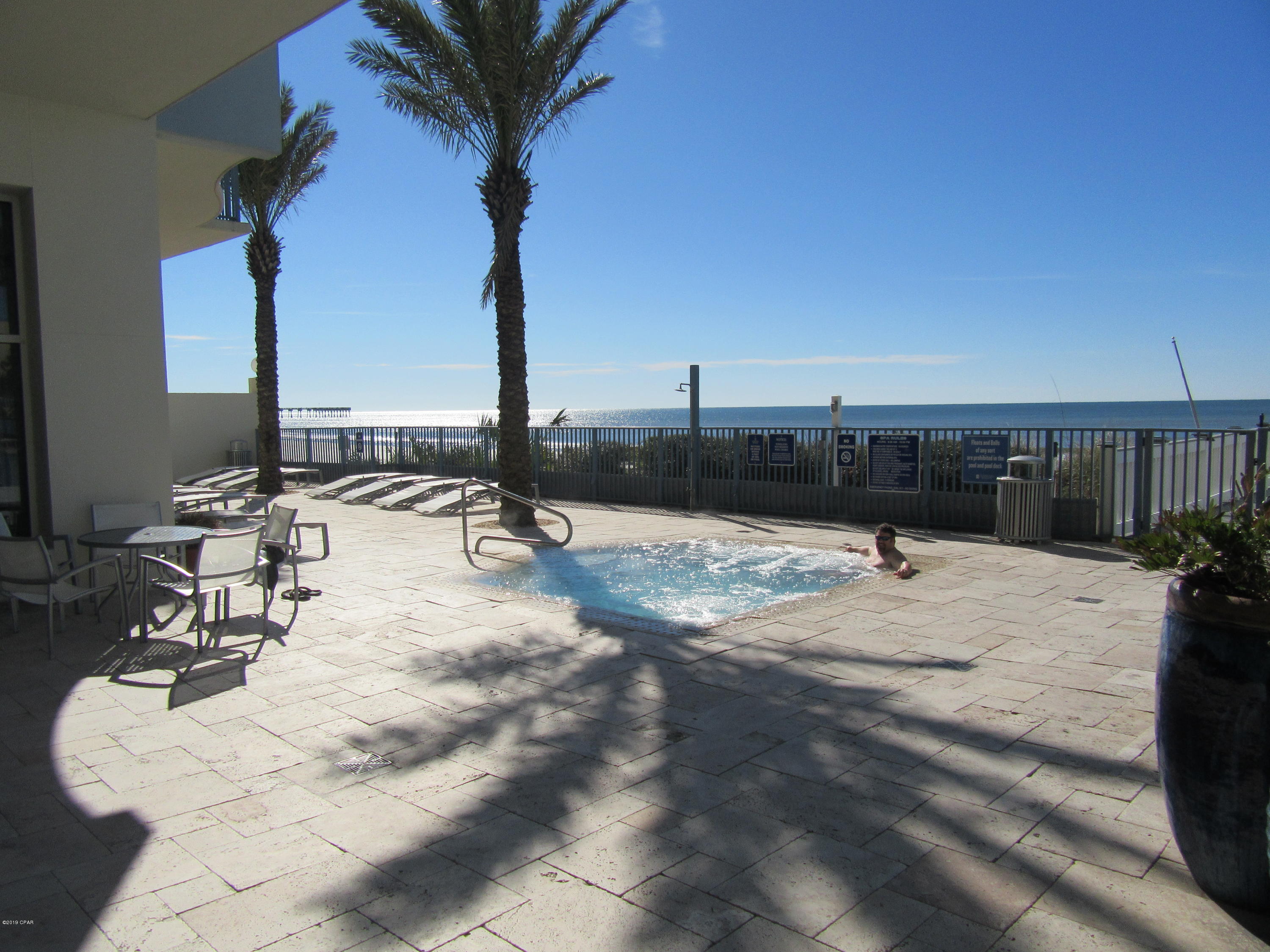 Sterling Breeze - Residential