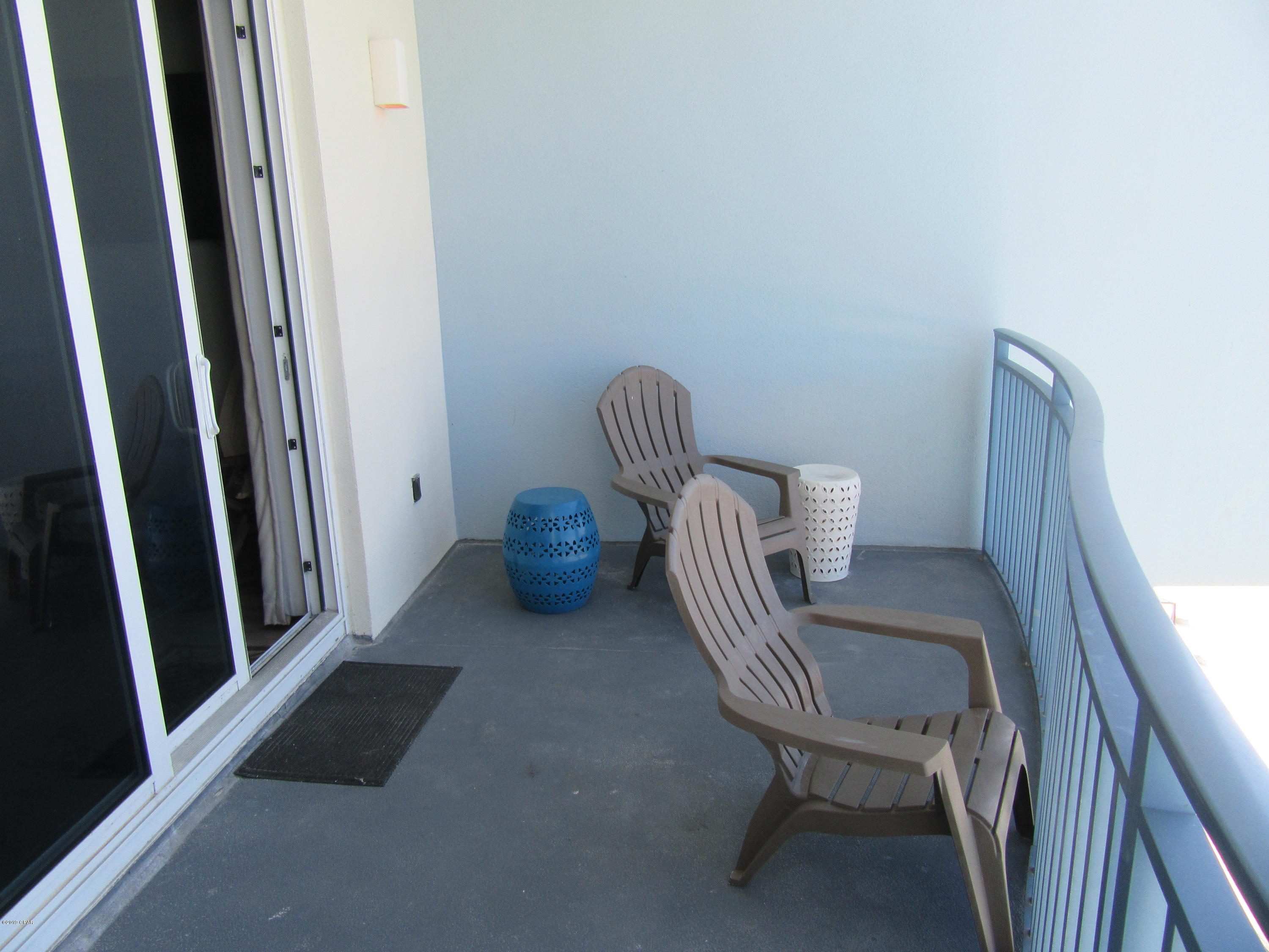 Sterling Breeze - Residential